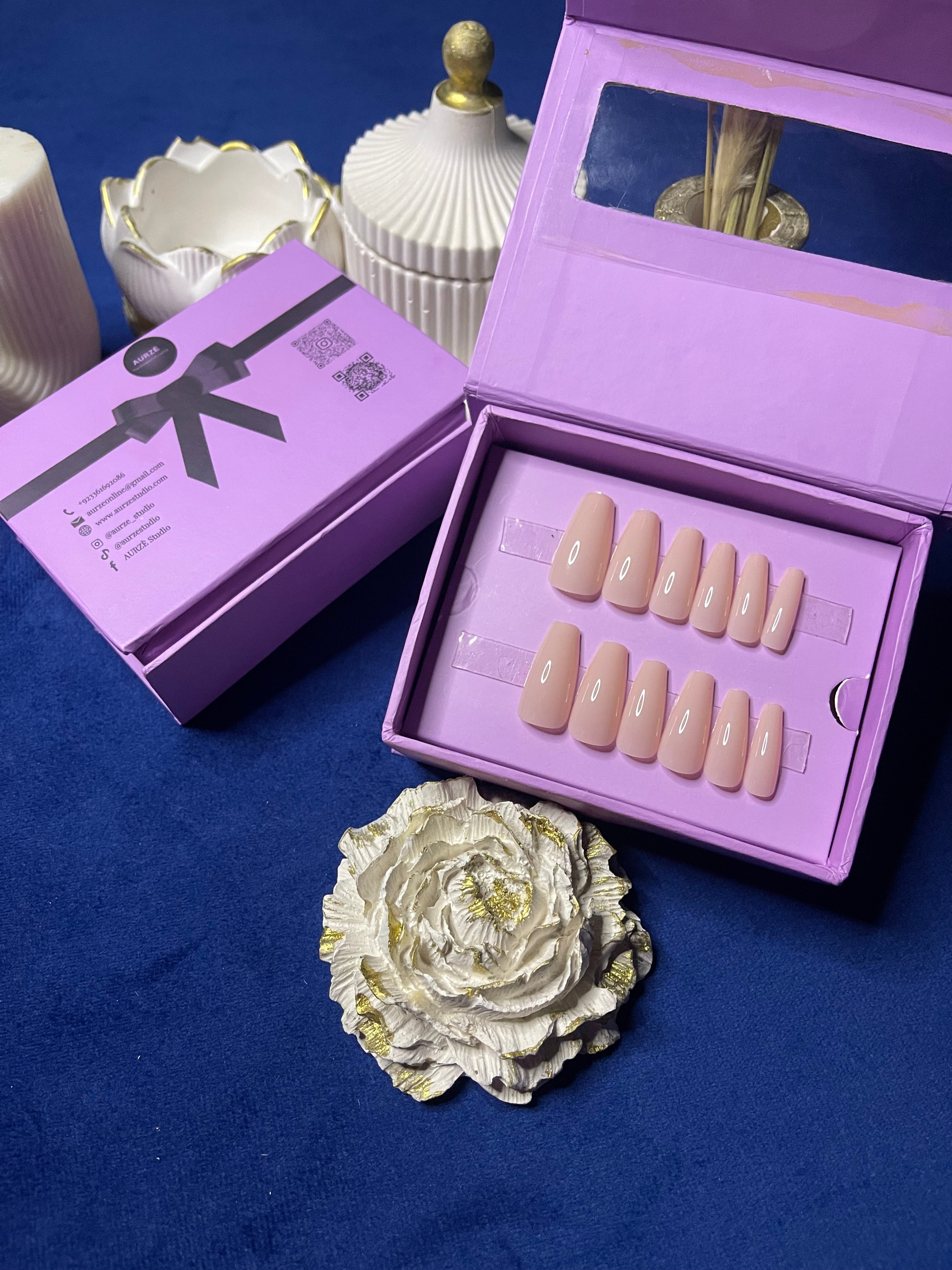 Nude Love - Coffin Press On Nails