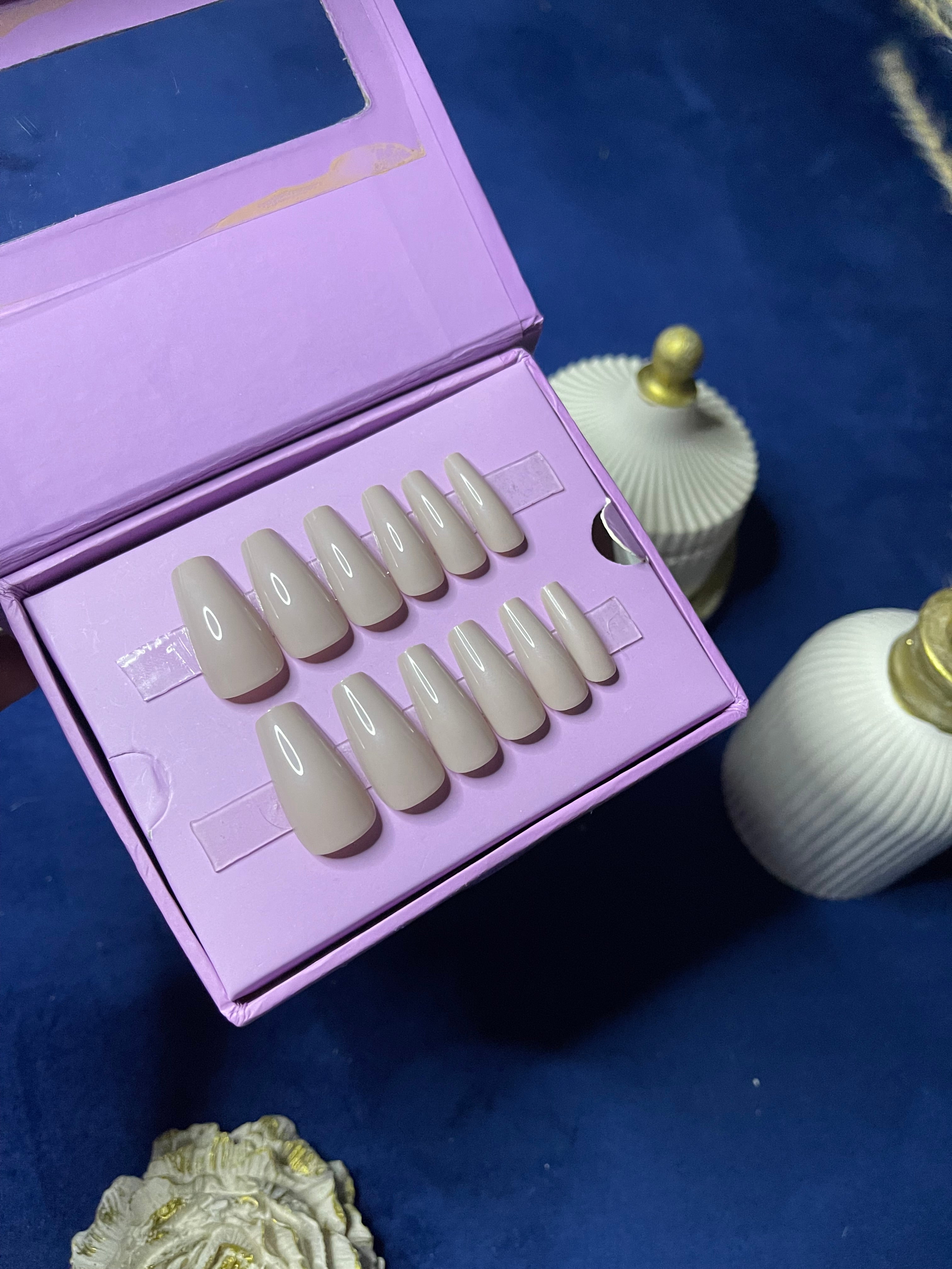 Nude - Coffin Press Ons