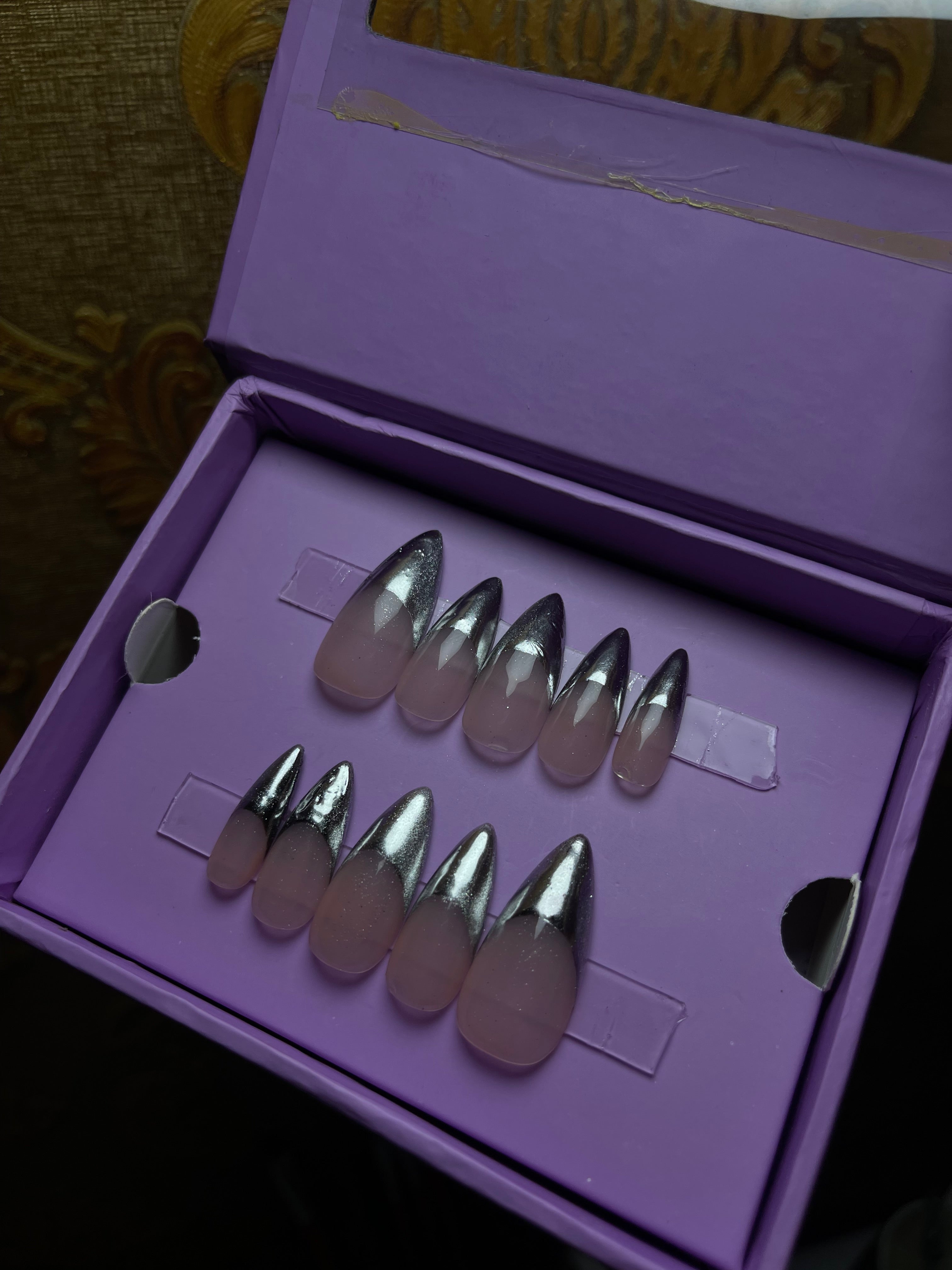 Realistic Silver Metallic French - Stiletto Small Press Ons