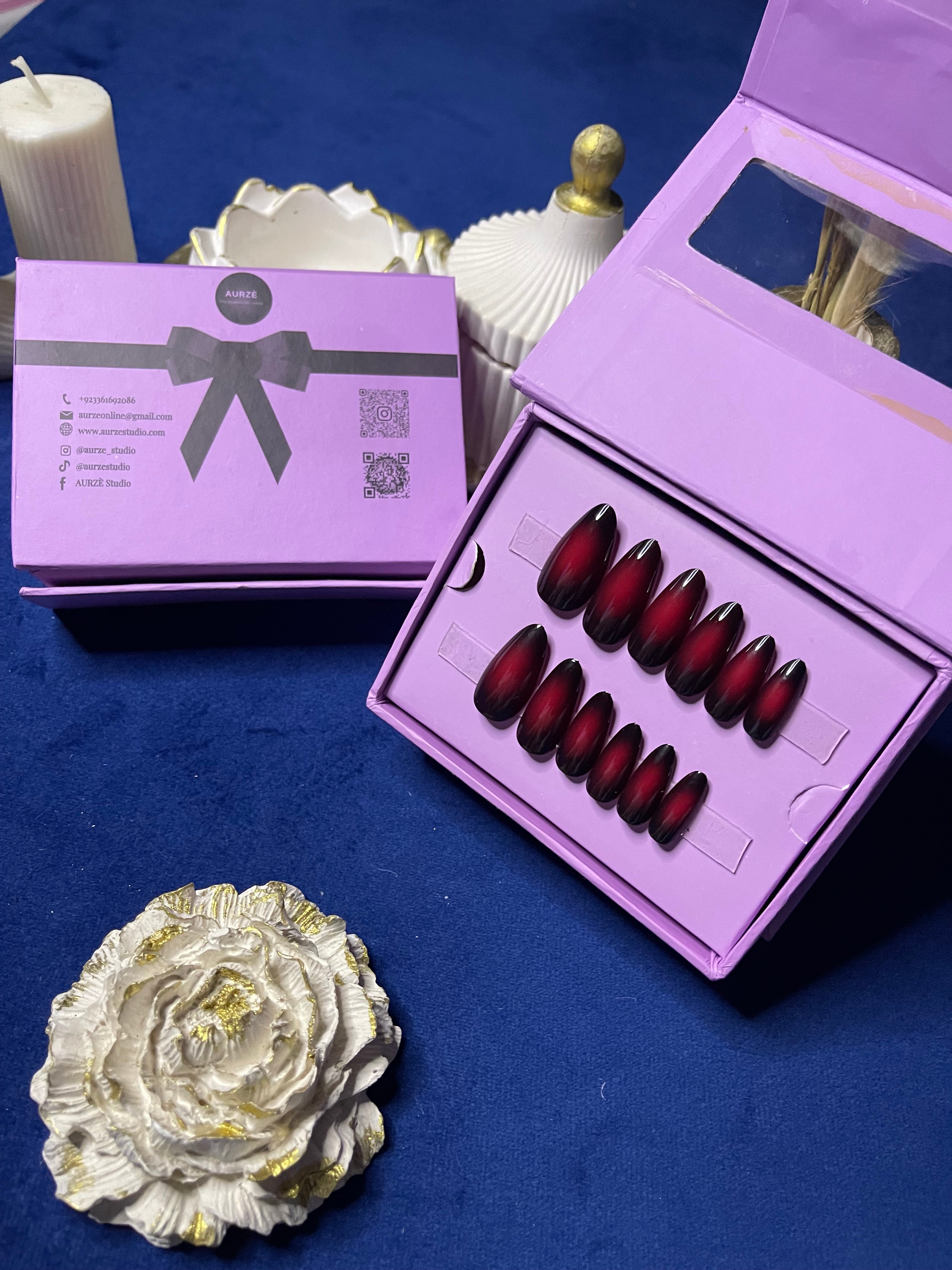 Red & Black Round Ombre - Almond Press Ons