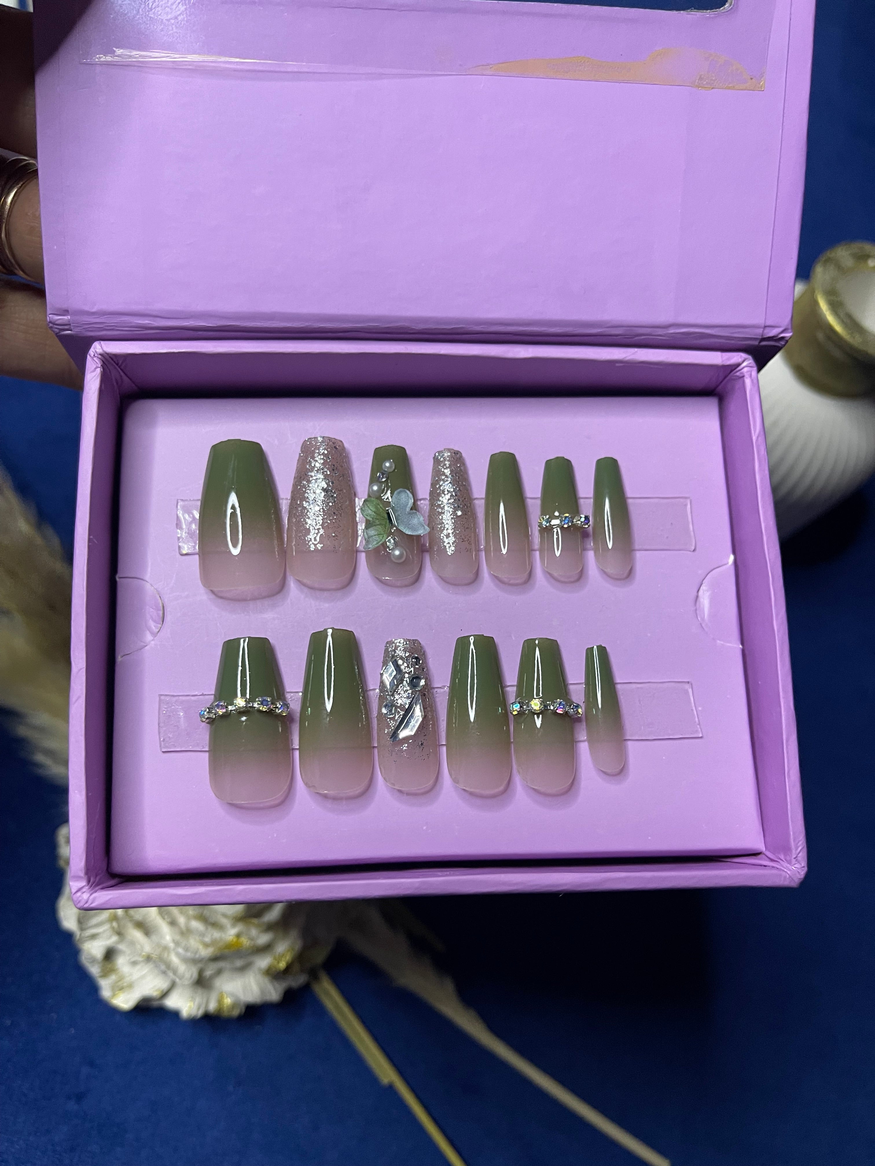 Green Gems Luxury- Coffin Press Ons