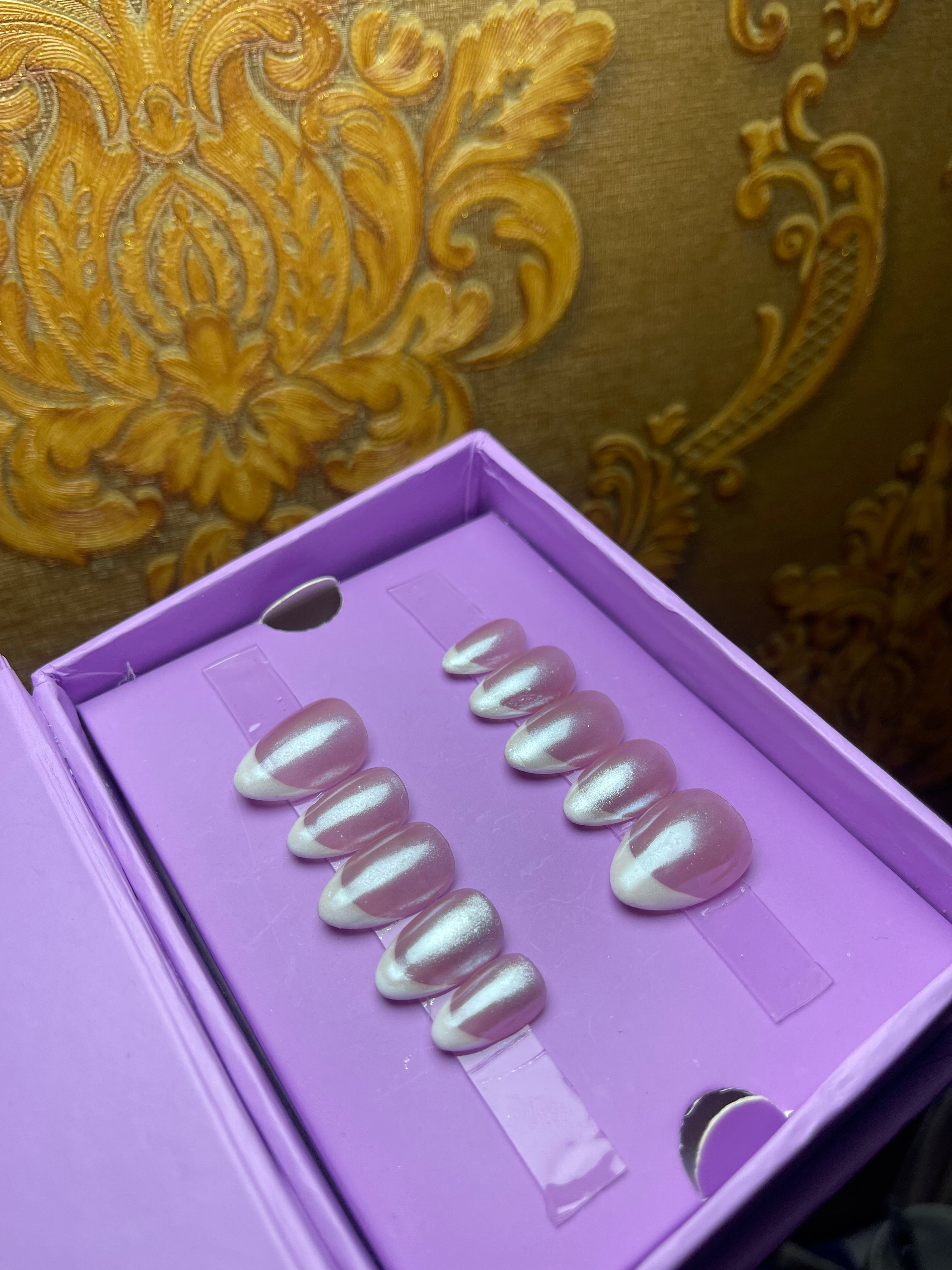 Mirror Glaze French - Short Almond Press On Nails