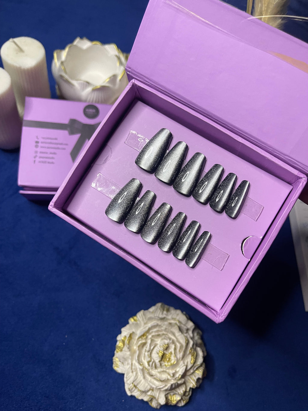 Black 9D Cat Eye - Coffin Press Ons