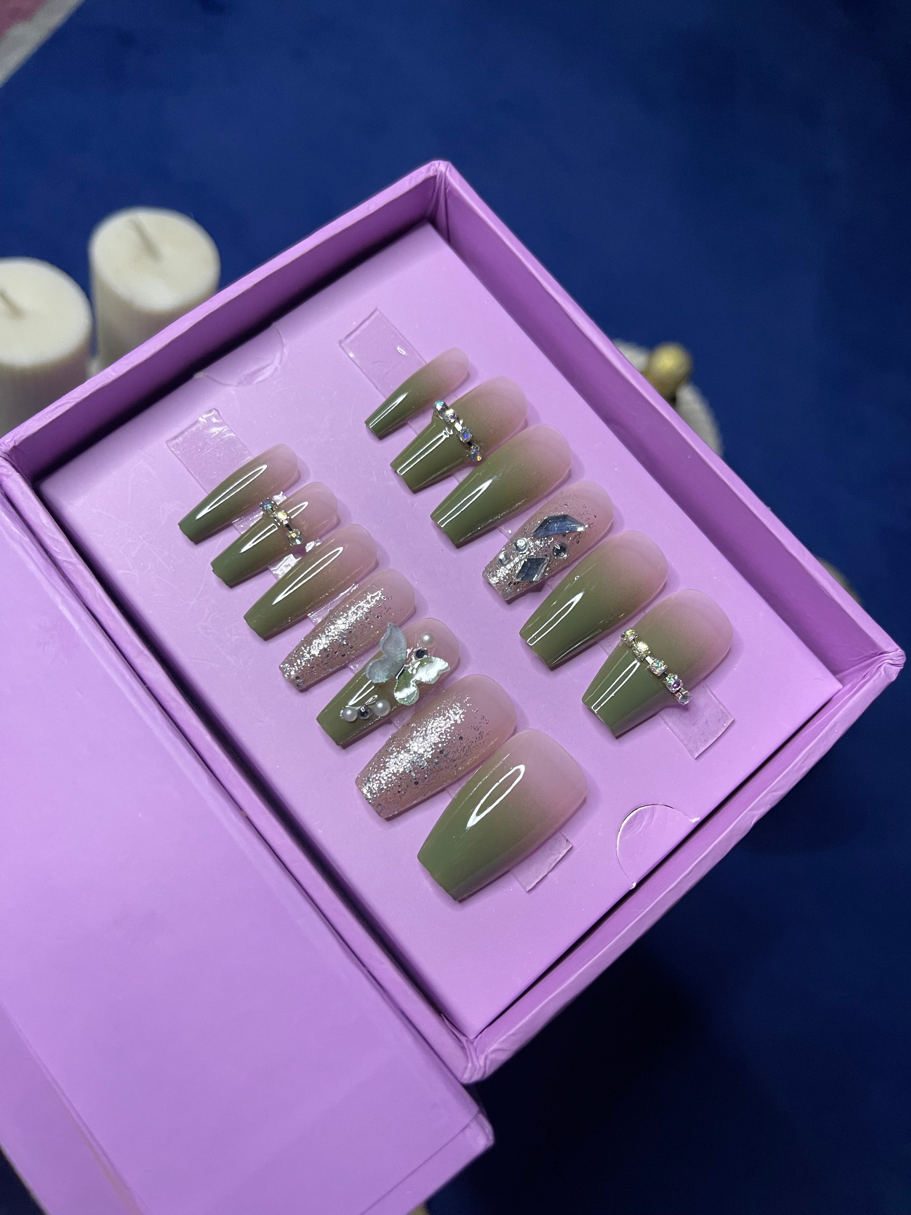 Green Gems Luxury- Coffin Press Ons