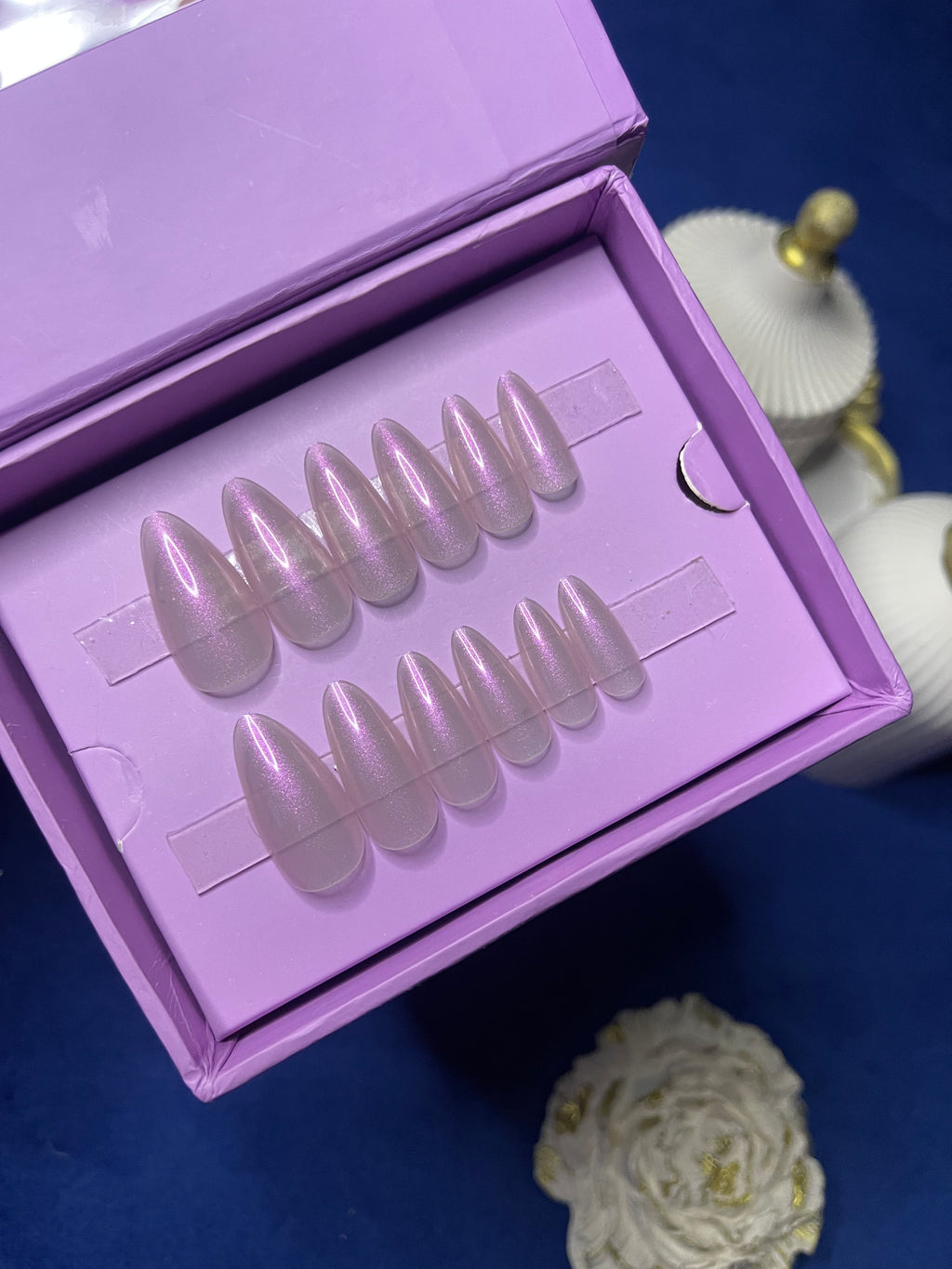 Champaigne Mirror- Almond Press Ons