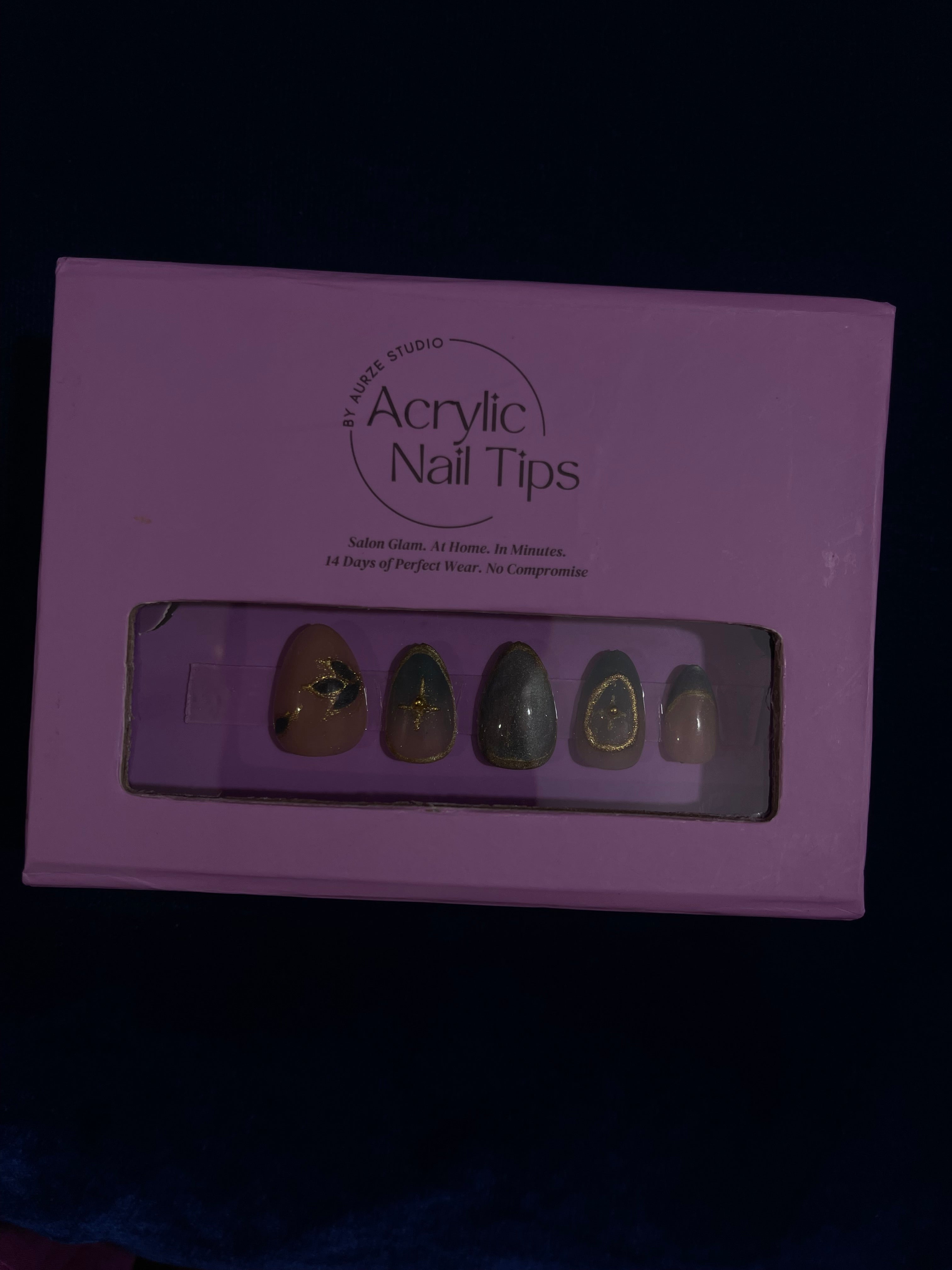 Luxury Bottle Green- Short Almond Press On Nails
