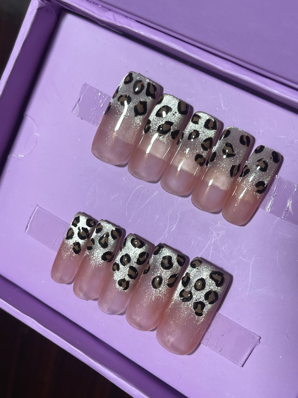 Realistic Leopard cat eye ombre - Medium Square Press Ons