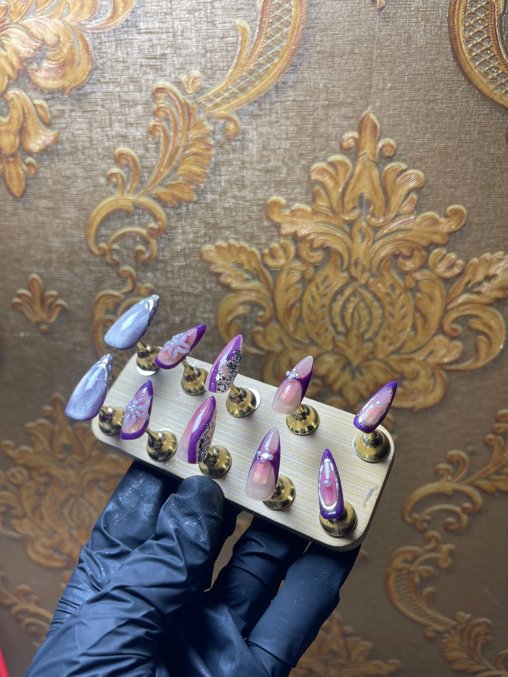 The Aura Of Purple - Stiletto Press On Nails