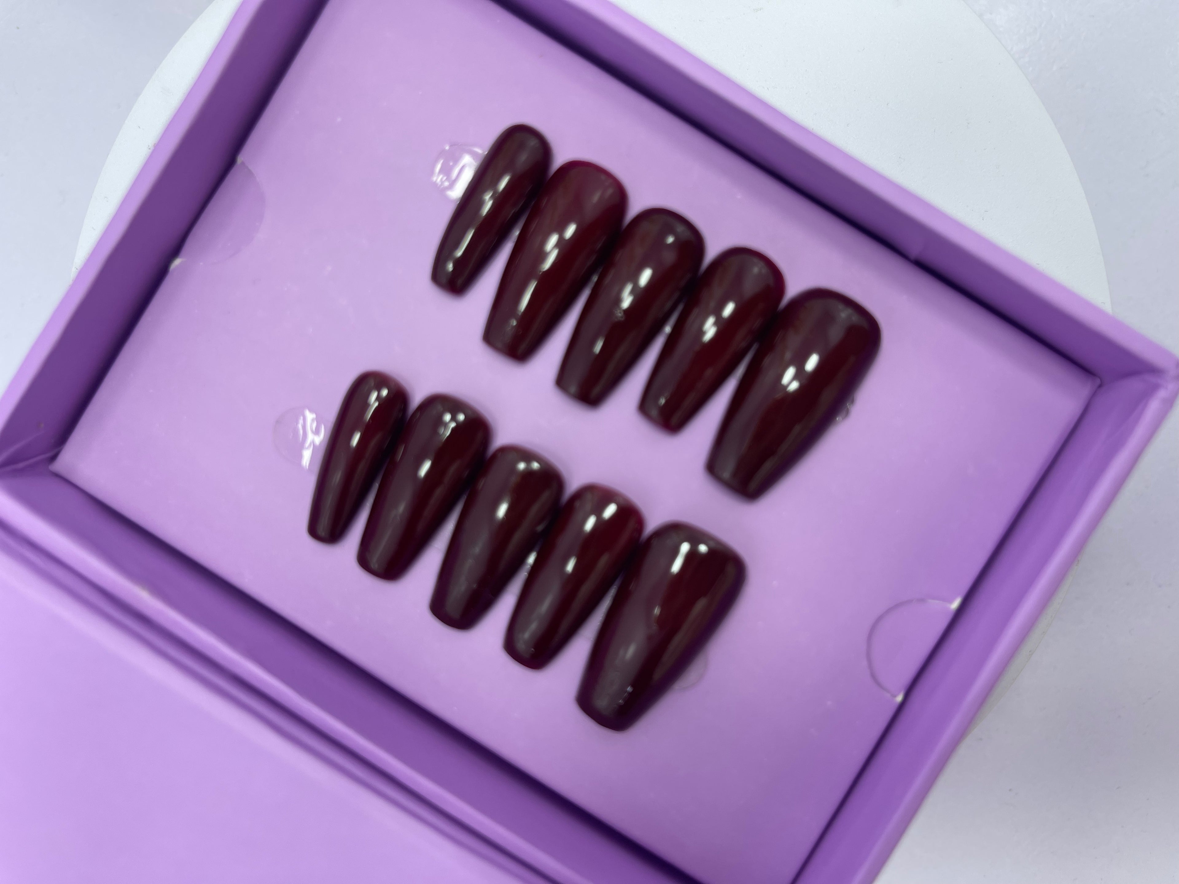 Maroon Shine - Coffin Press On Nails