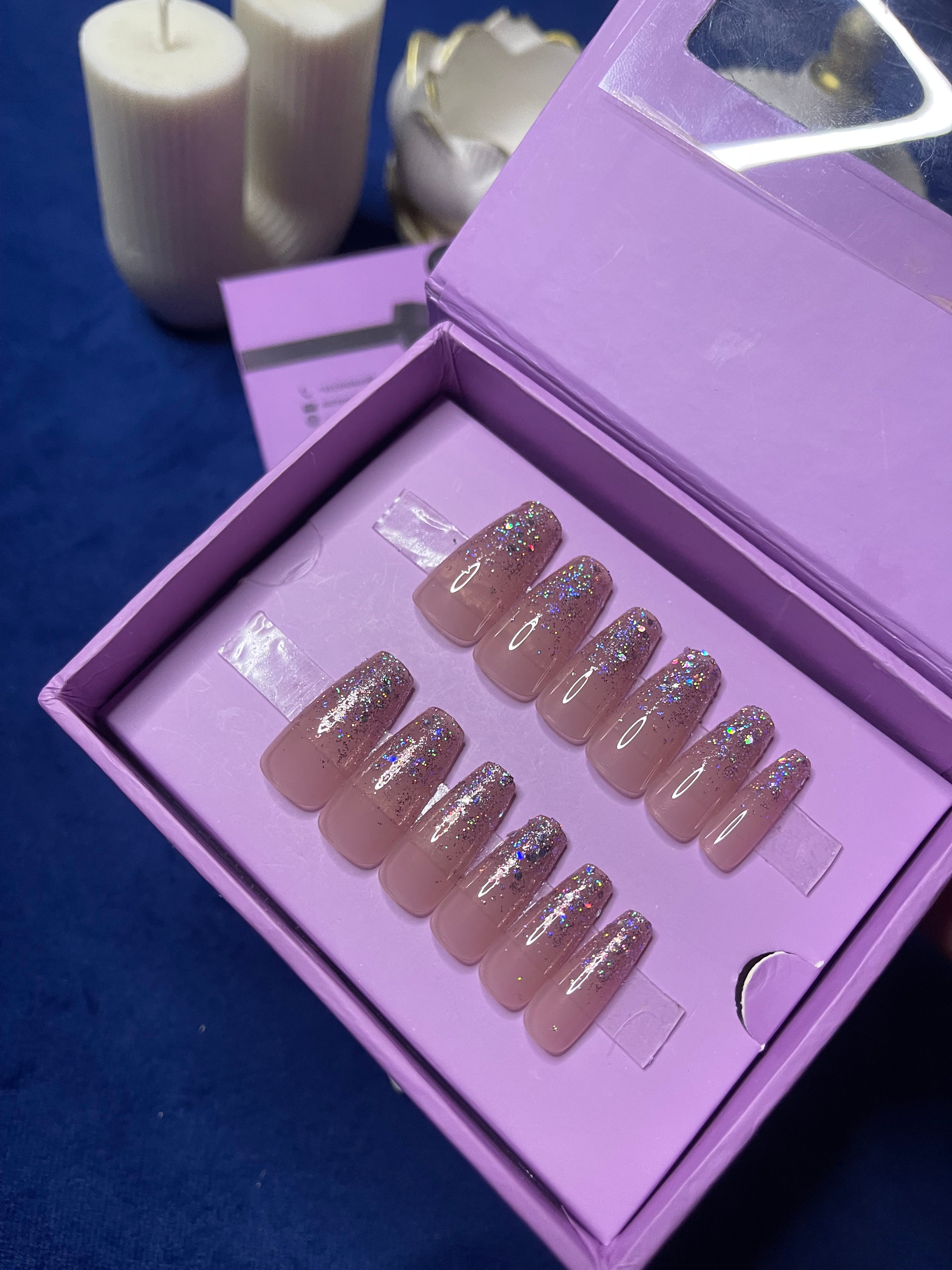 Glitter On Nude - Coffin Press Ons