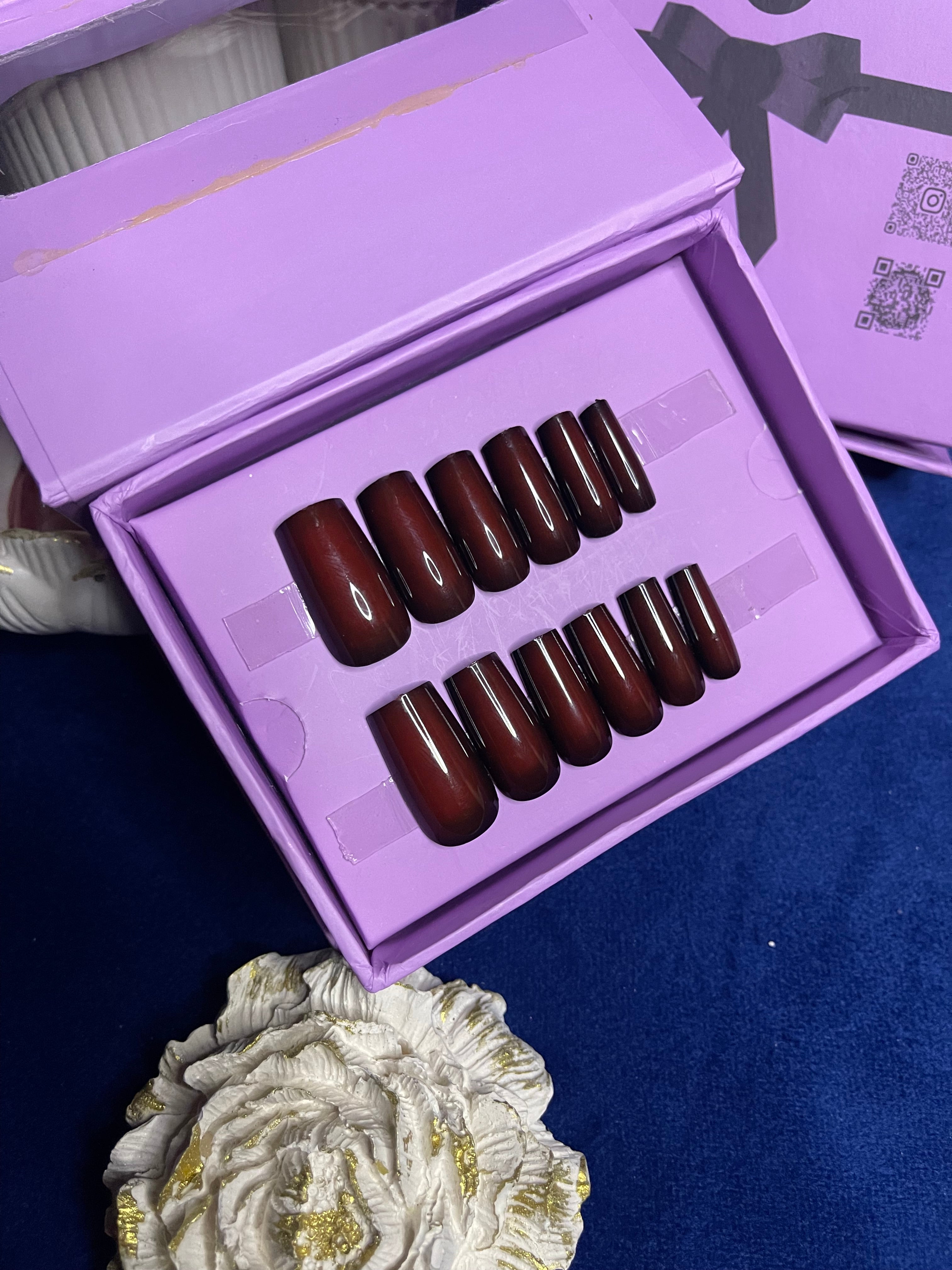 Red & Black Round Ombre - Square Medium Press On Nails