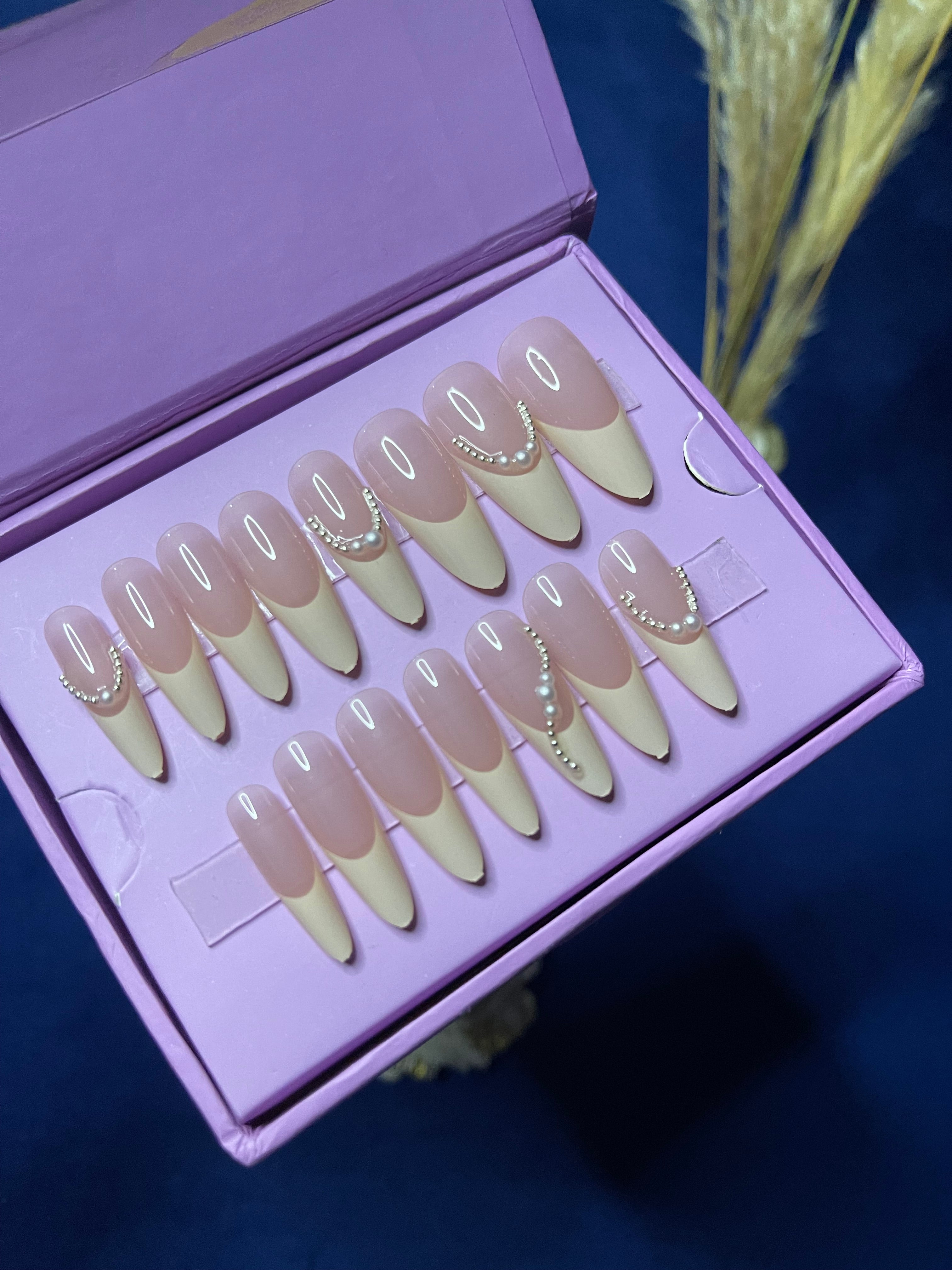 Deep U Luxury French - Almond Press Ons