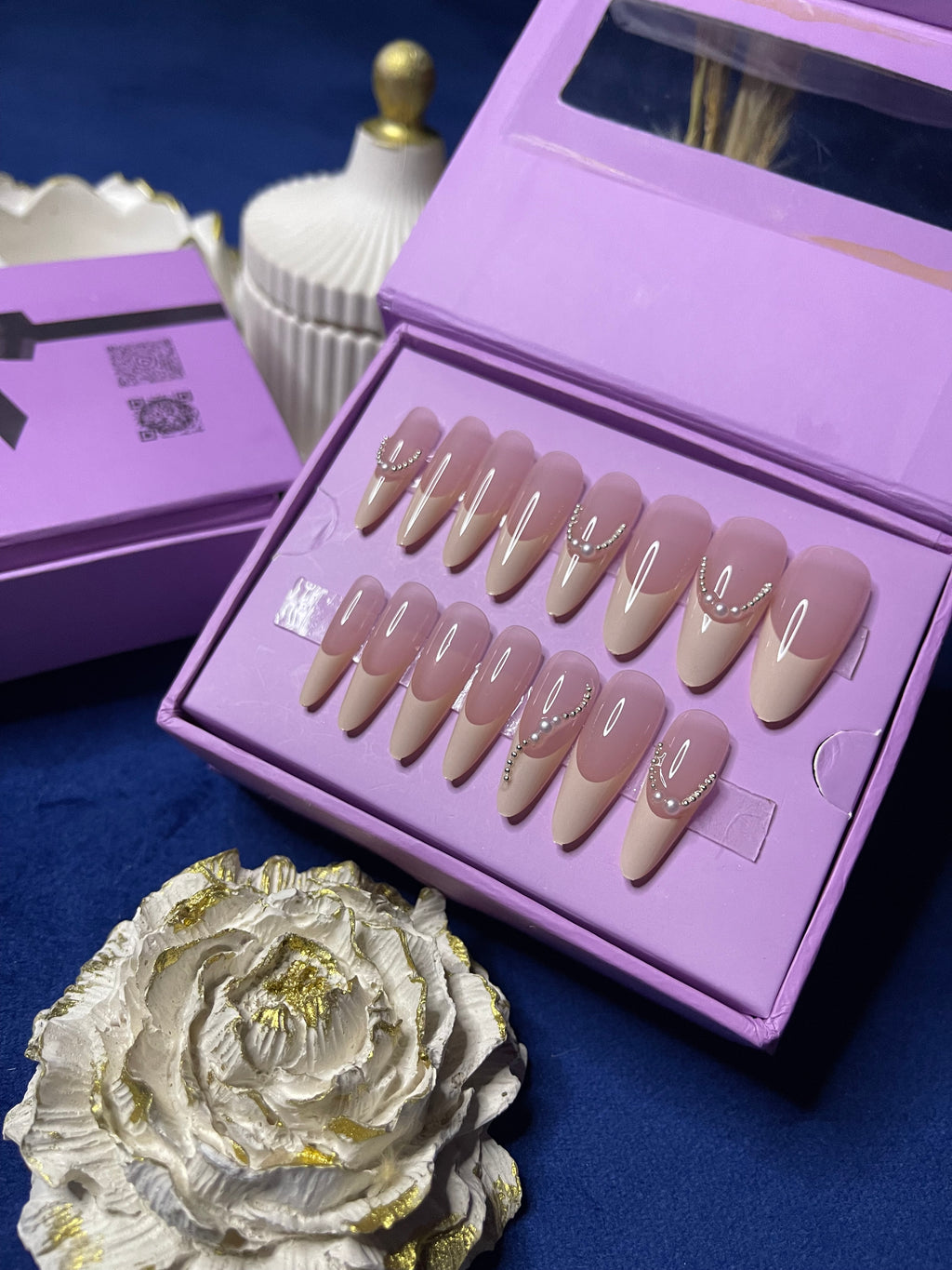 Deep U Luxury French - Almond Press Ons