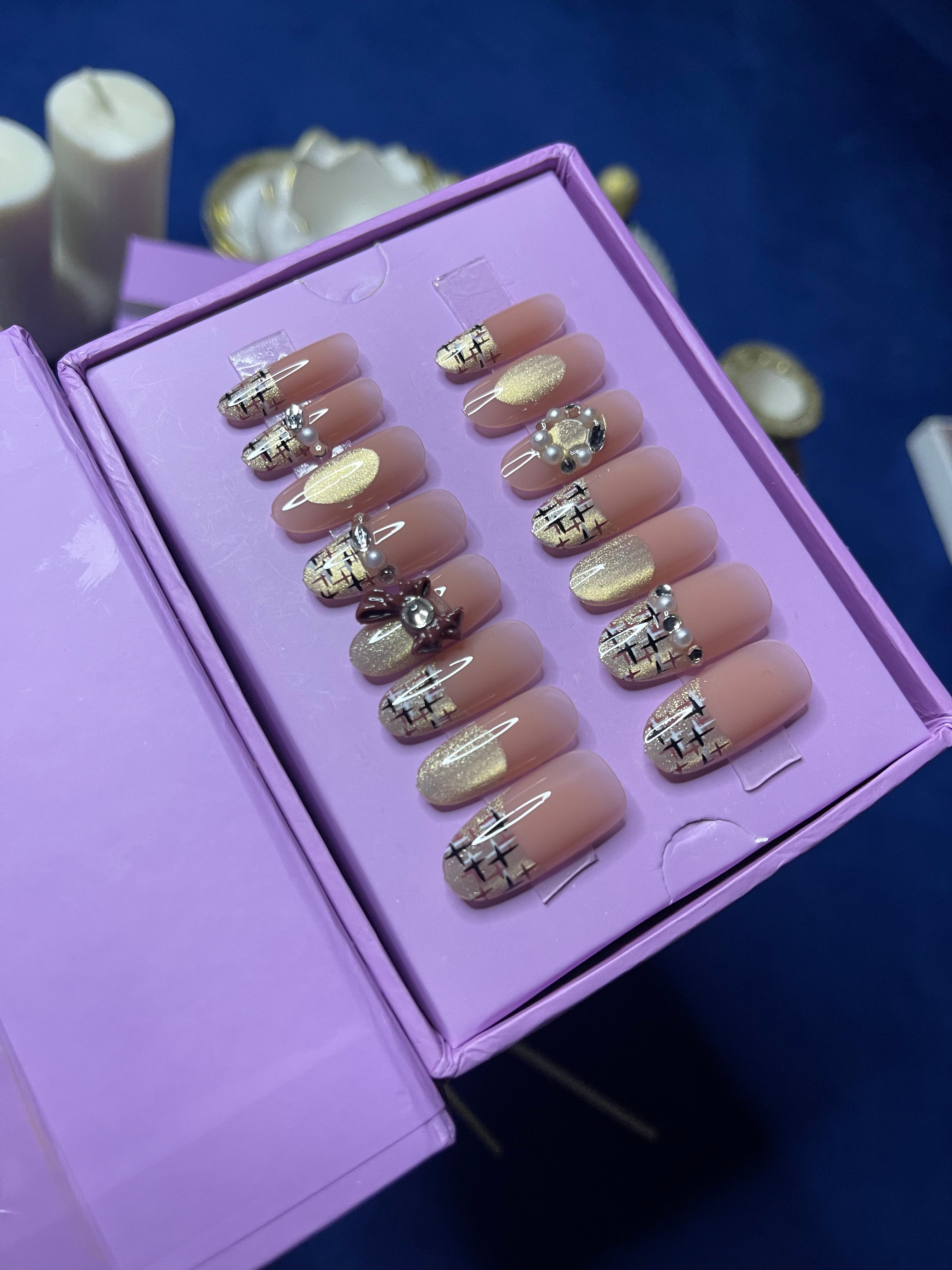 Gold French Cat Eye- Oval Press Ons