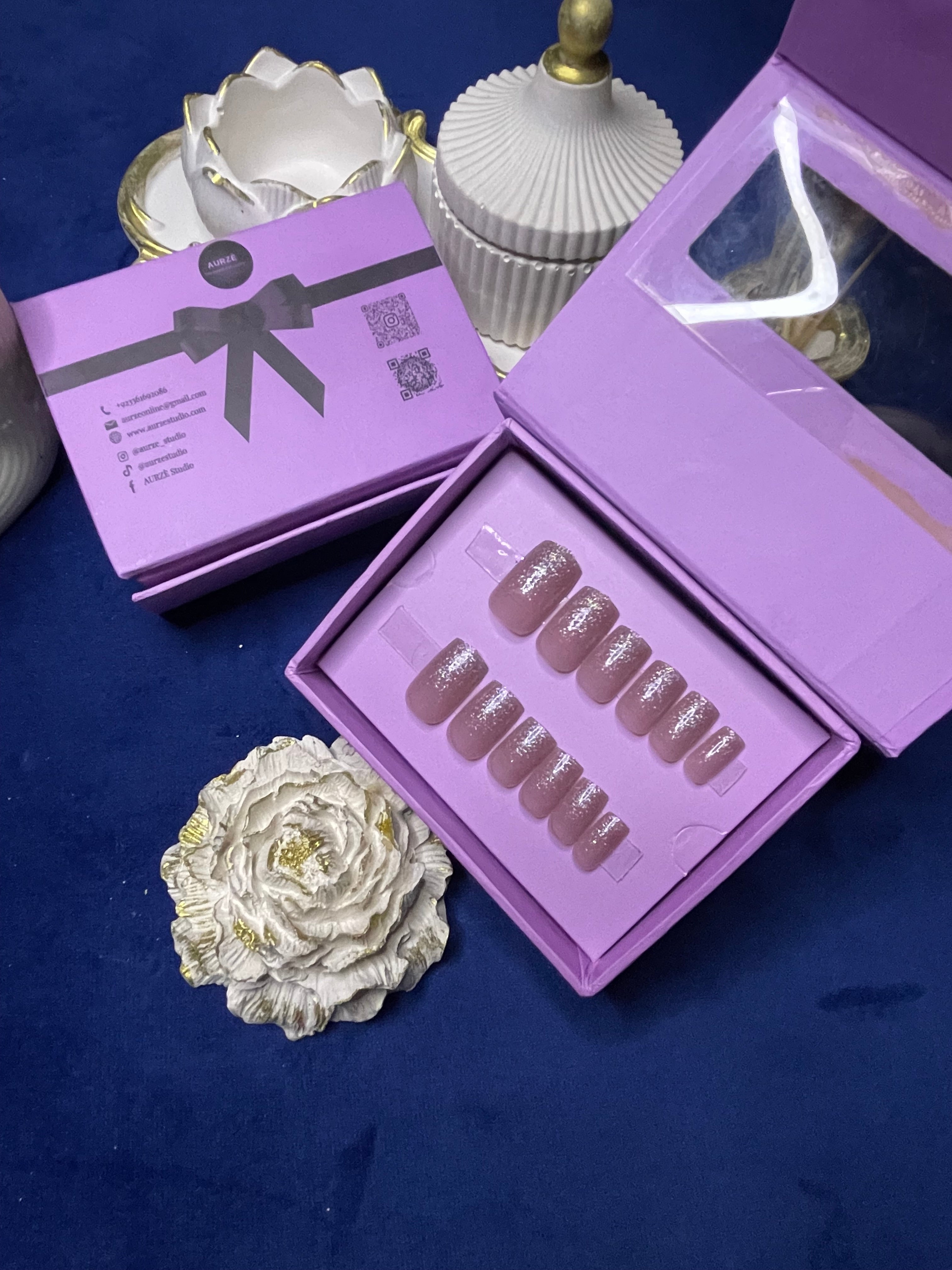 Shimmery Ombre Nude- Square Press Ons