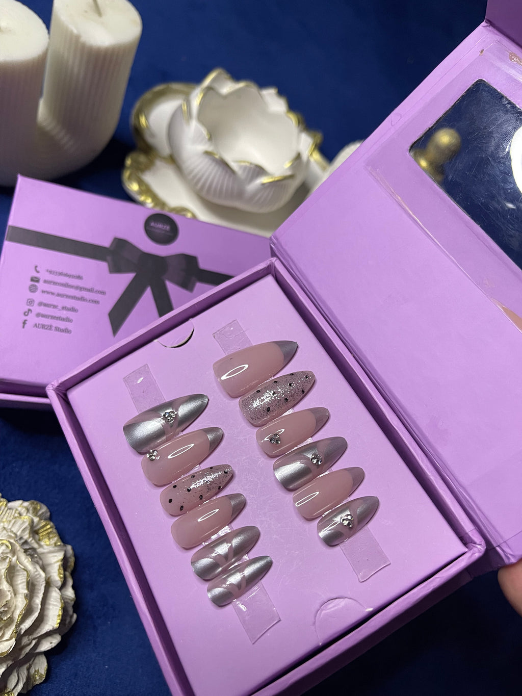 Polka Dots & Chrome - Almond Press Ons