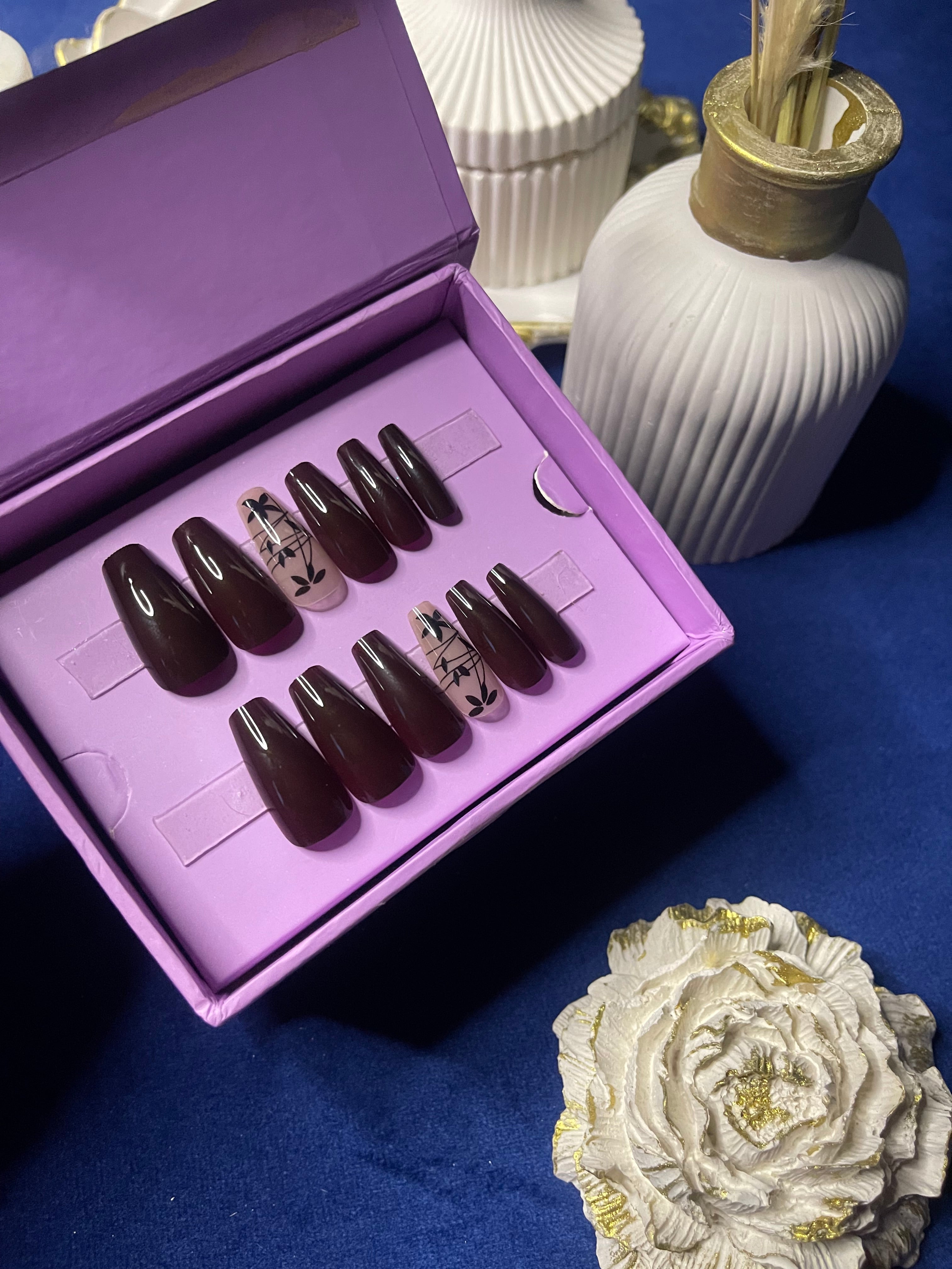 Maroon floral - Coffin Press On Nails