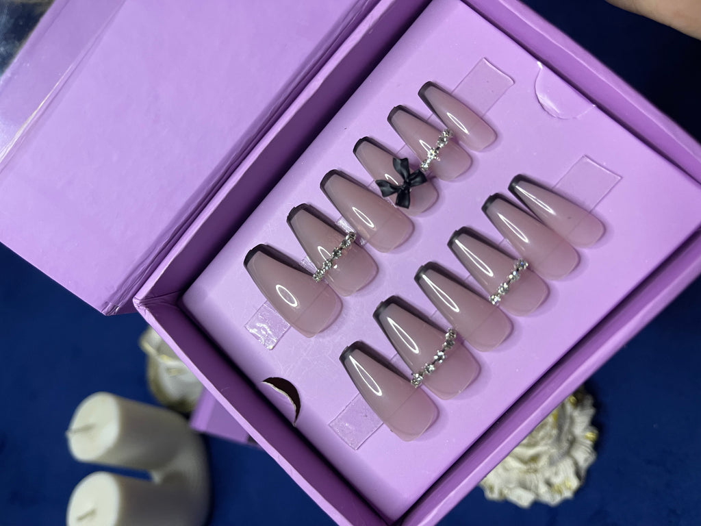 Black Edge French and bow- Coffin Press Ons