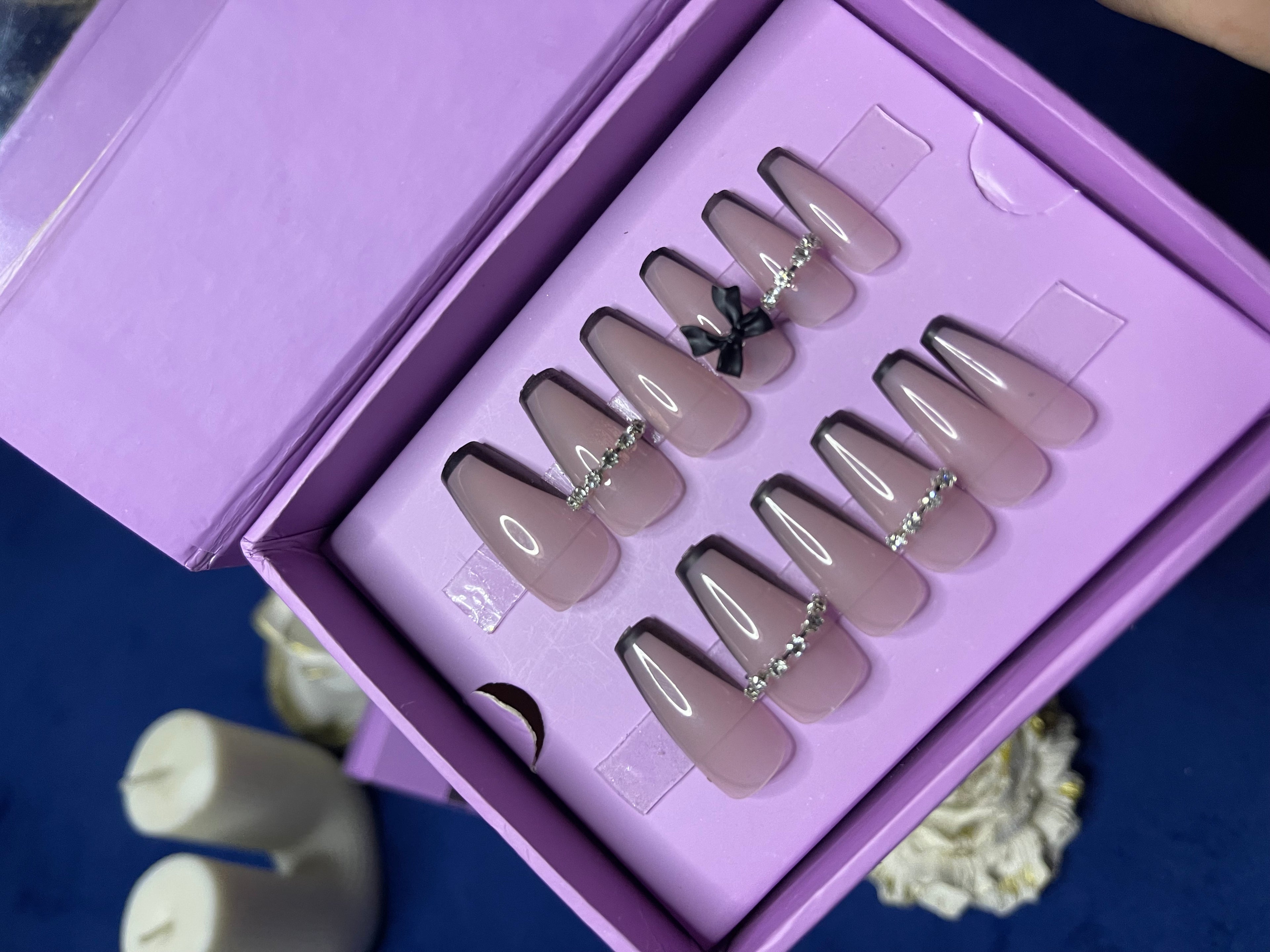 Black Edge French and bow- Coffin Press Ons