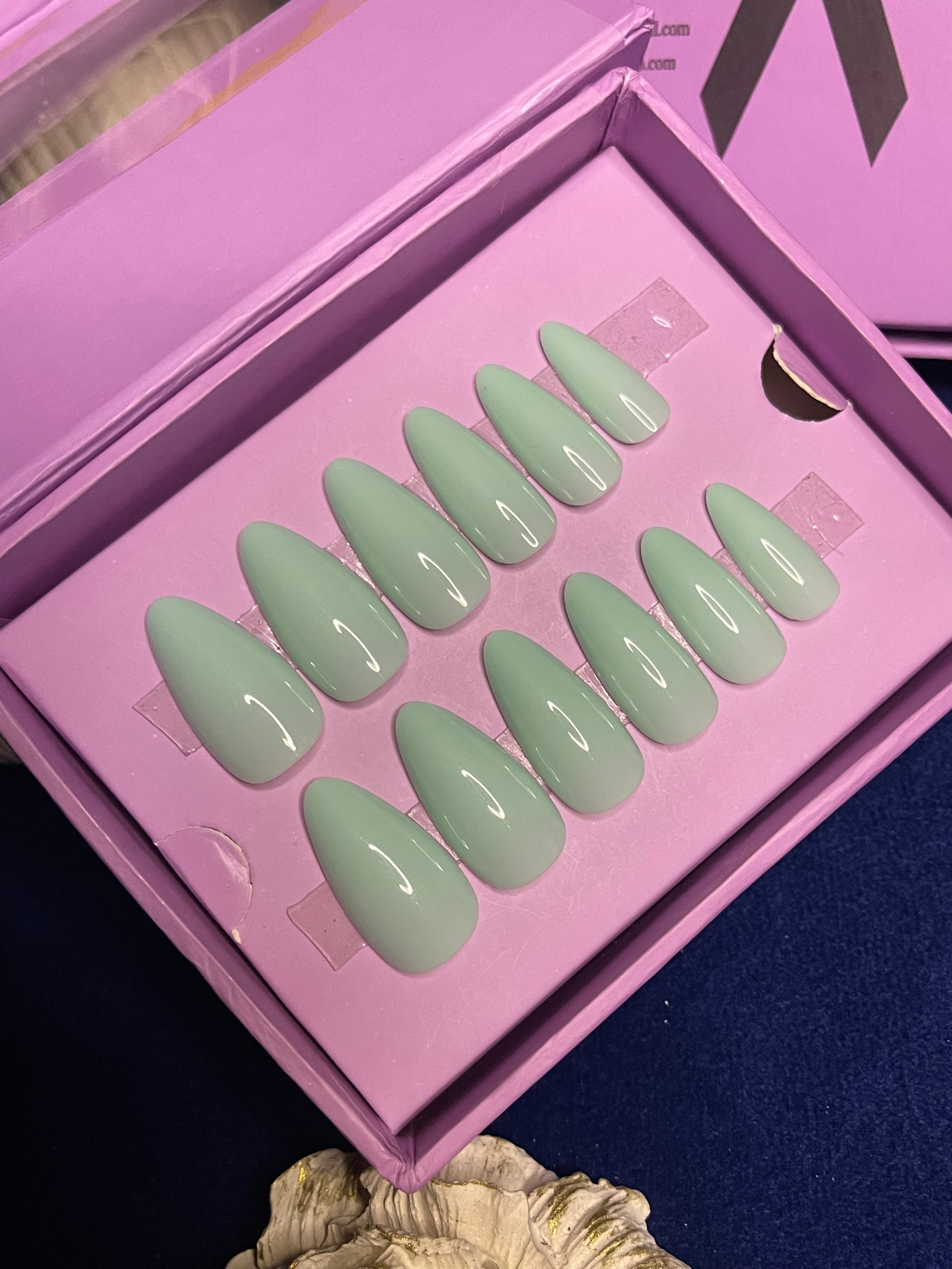 Plain Pistachio- Almond Press Ons