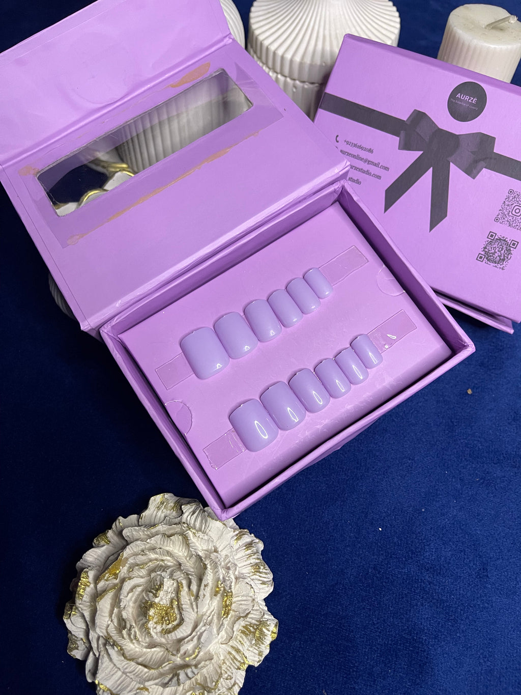 Plain Liliac - short Square Press Ons