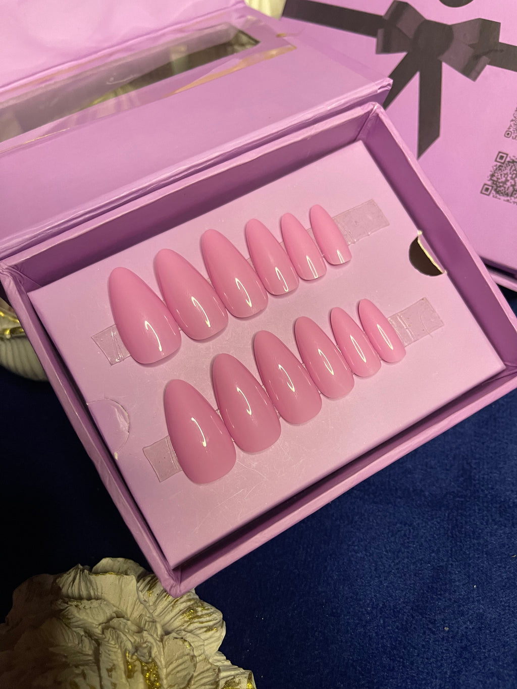 Plain Pink - Almond Press Ons