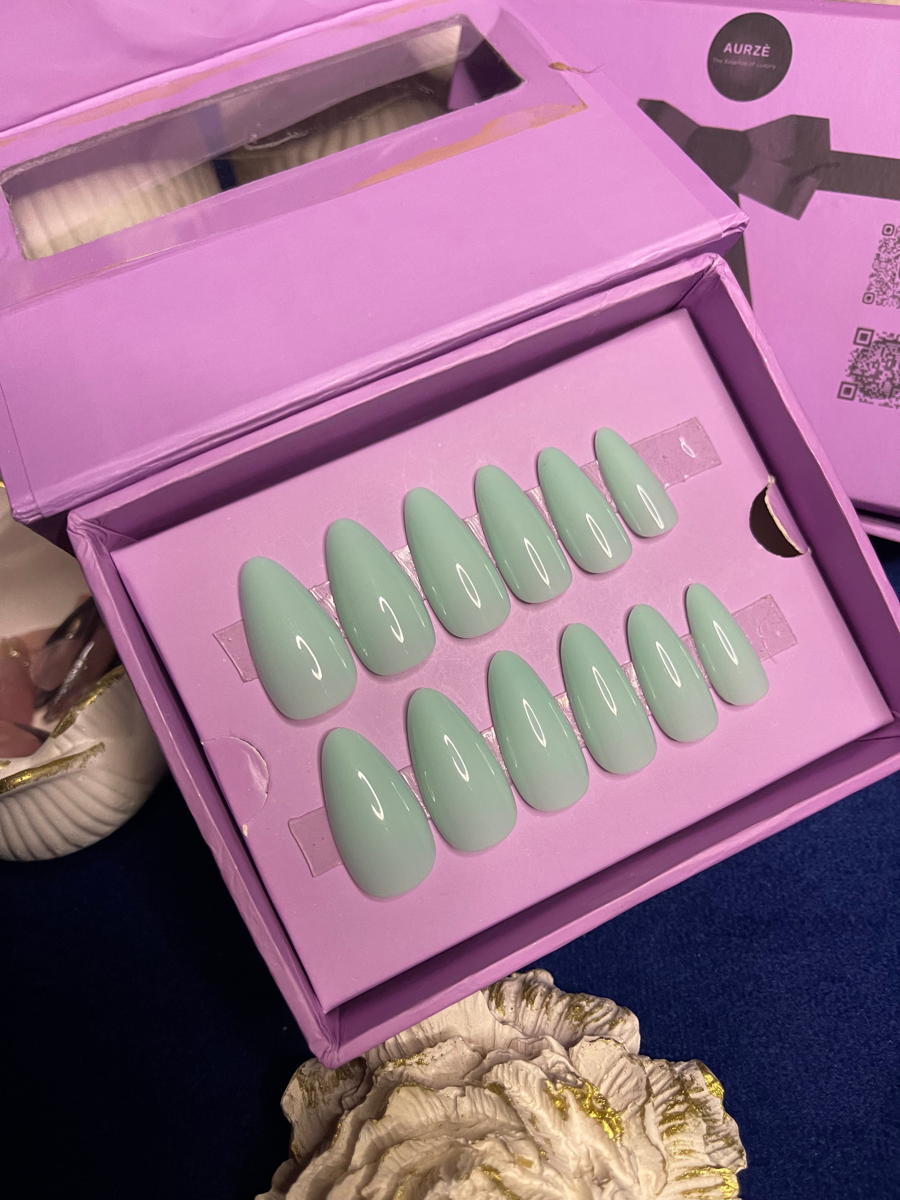 Plain Pistachio- Almond Press Ons