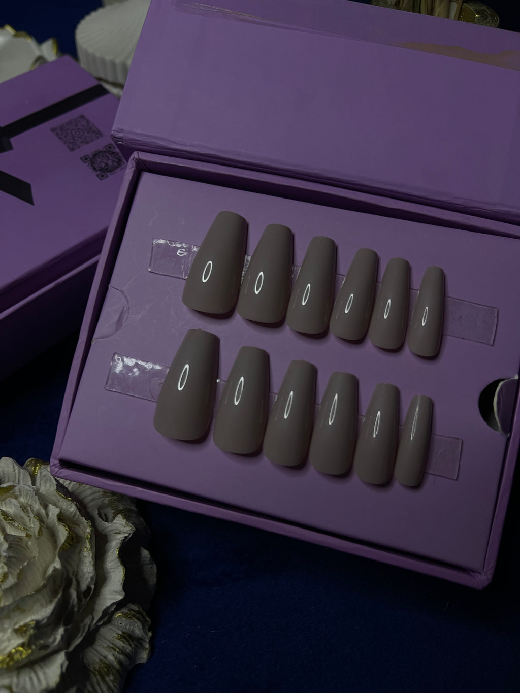 Nude - Coffin Press Ons