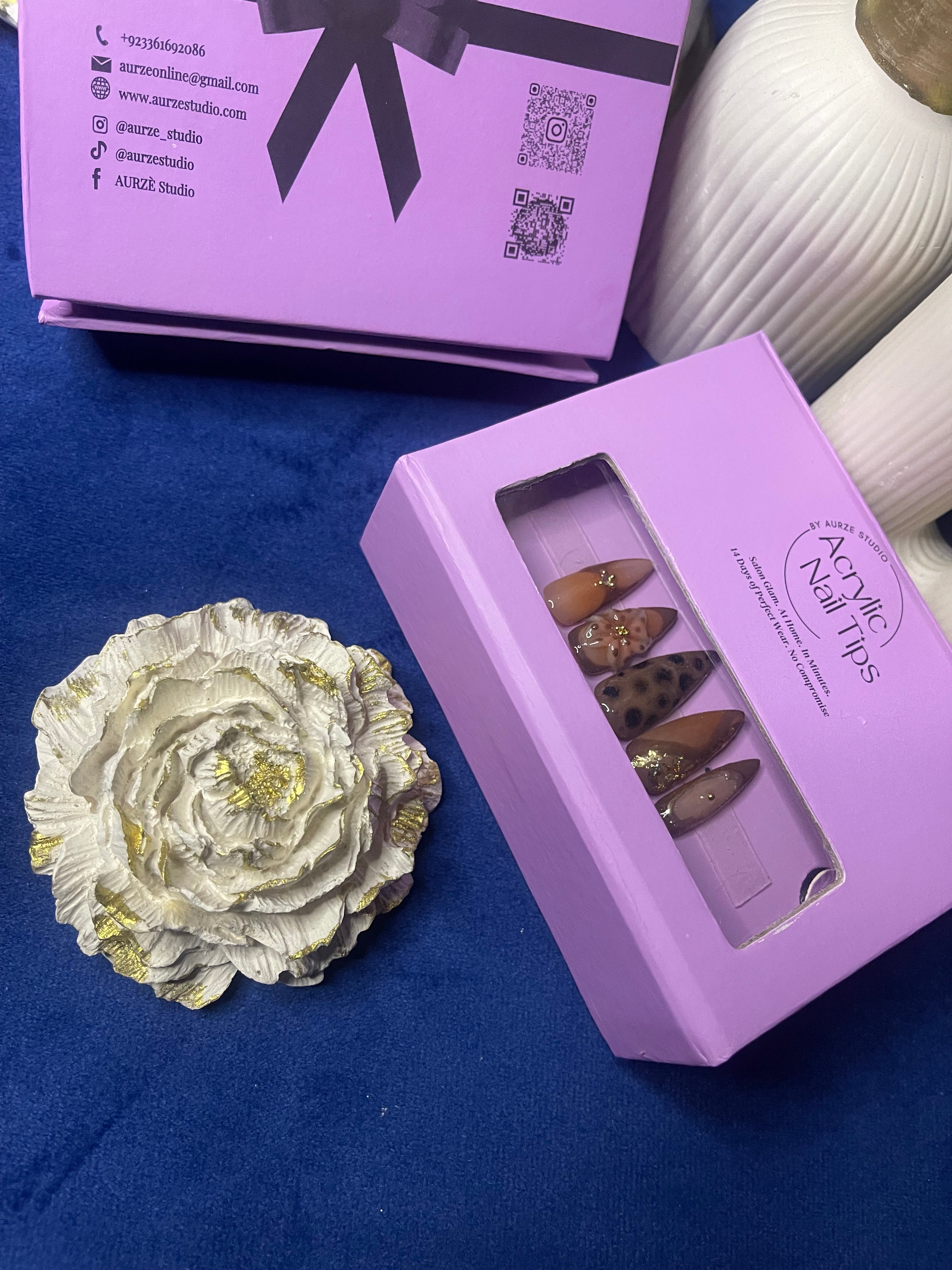 Aura of Leopard Brown- Stiletto Press On Nails