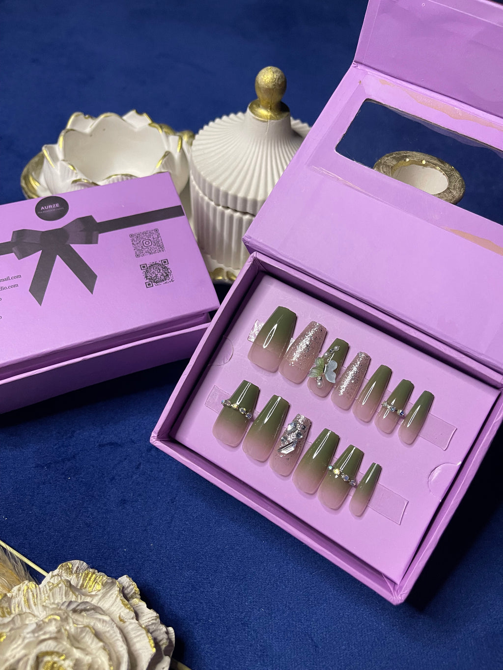 Green Gems Luxury- Coffin Press Ons