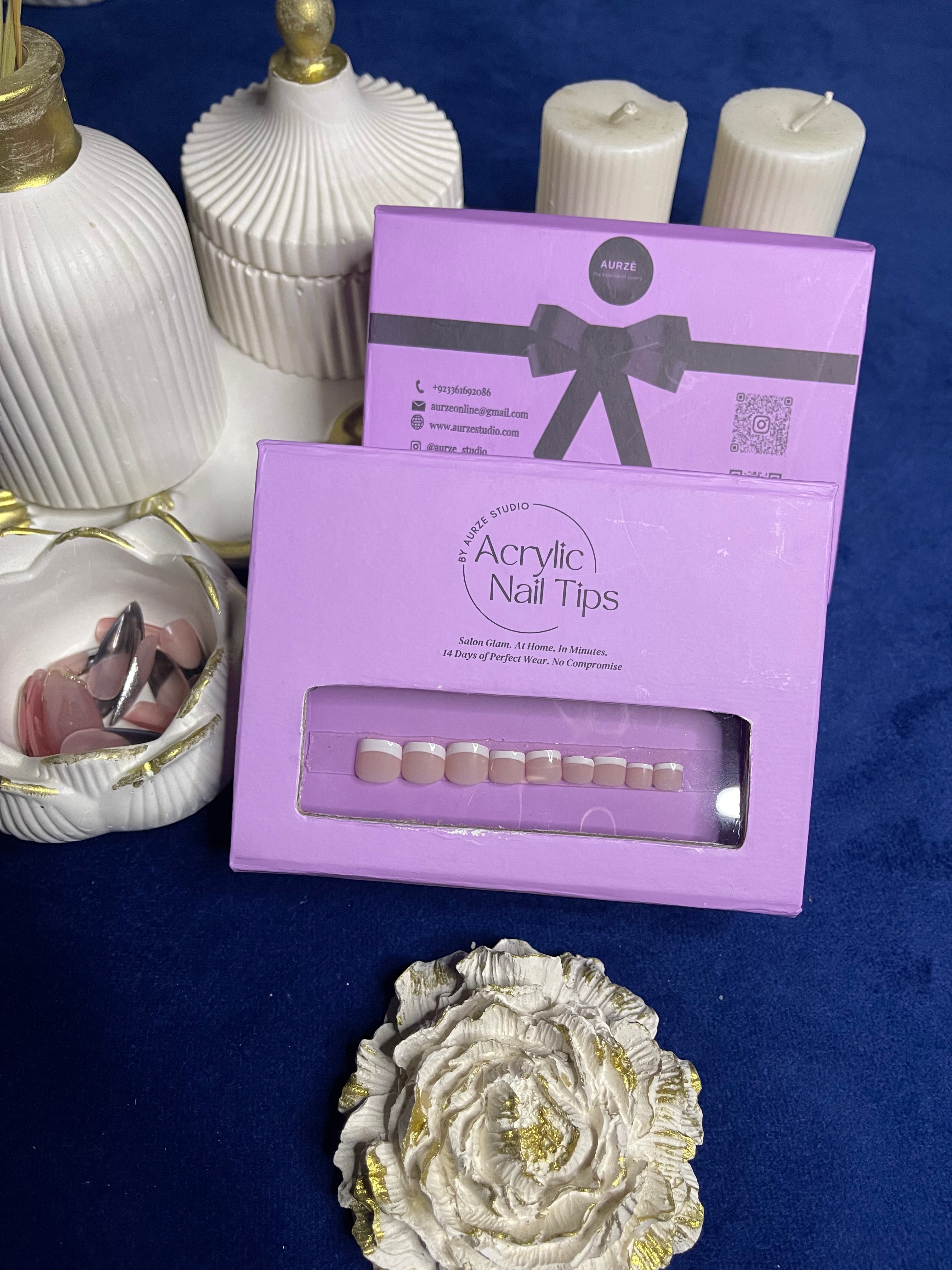 Nude French - toe nails