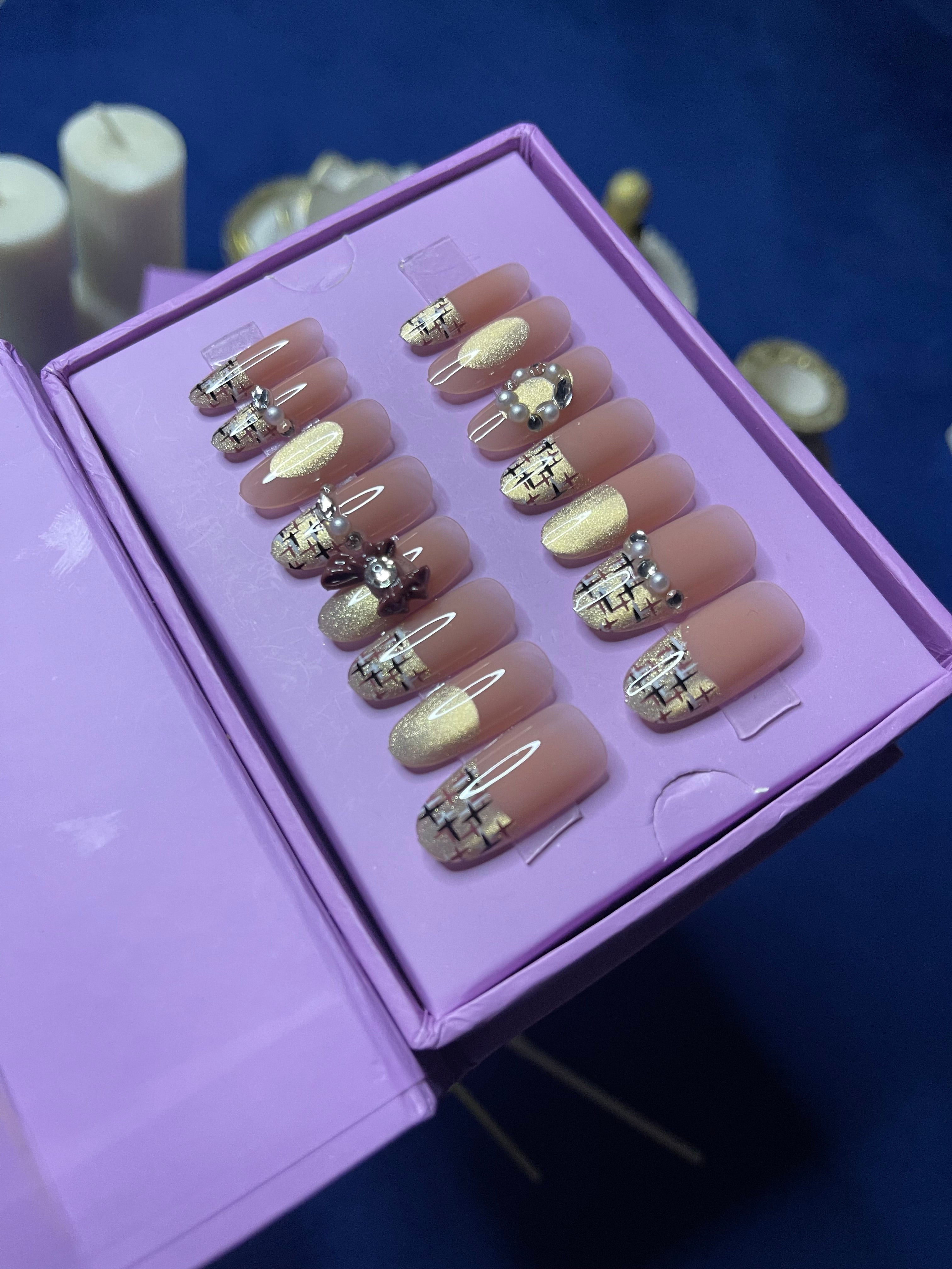 Gold French Cat Eye- Oval Press Ons