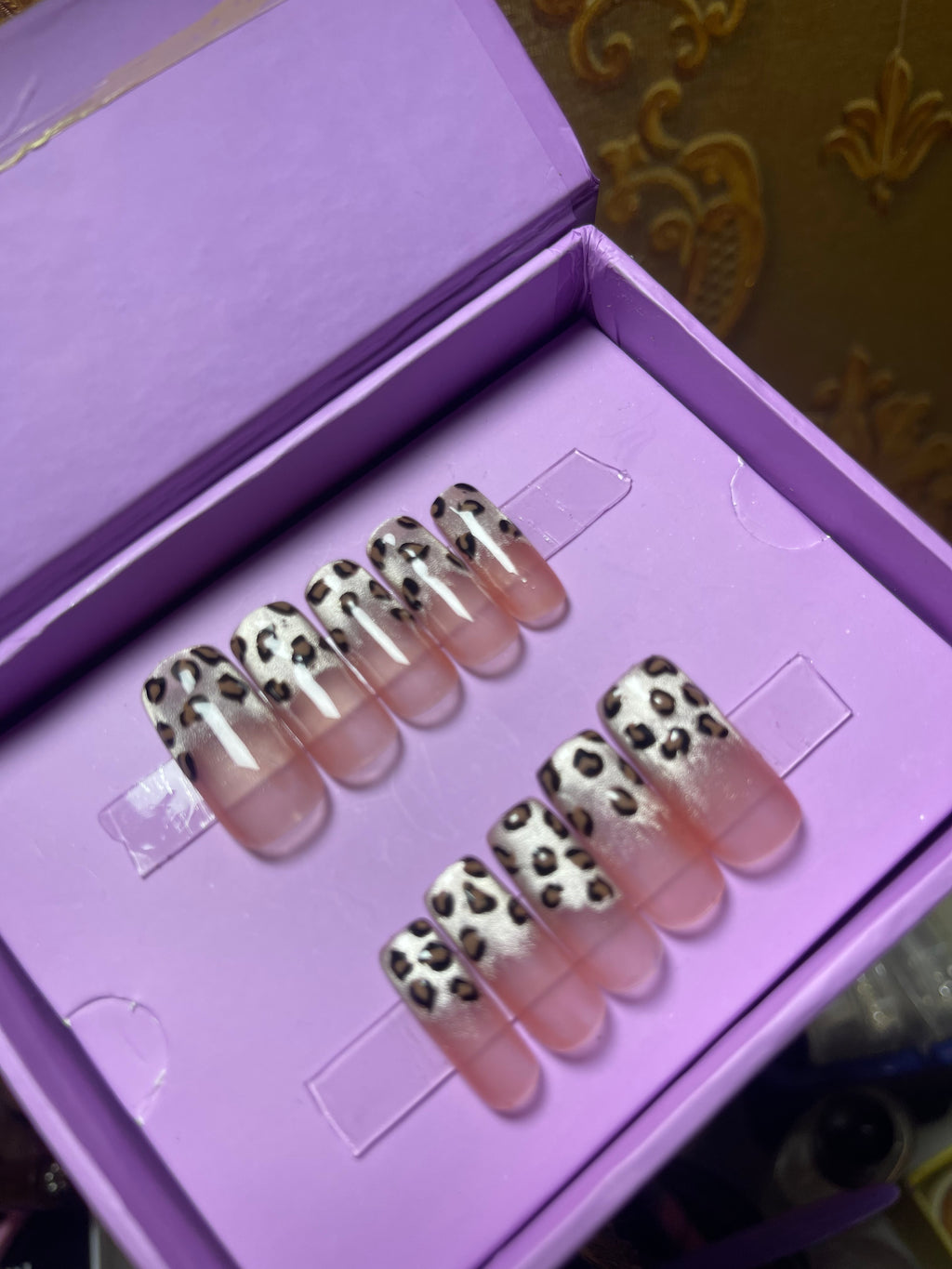 Realistic Leopard cat eye ombre - Medium Square Press Ons