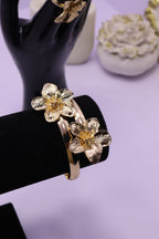 Sleek Wrist Series 0102 - AZ Golden Bangle & Ring Set