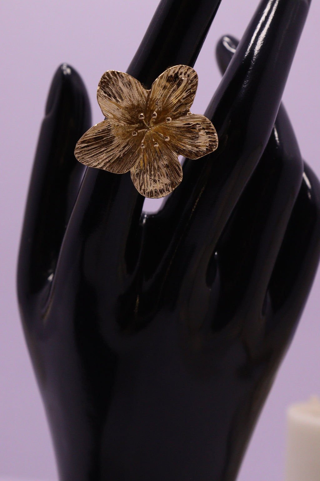 Sleek Wrist Series 0102 - AZ Golden Bangle & Ring Set