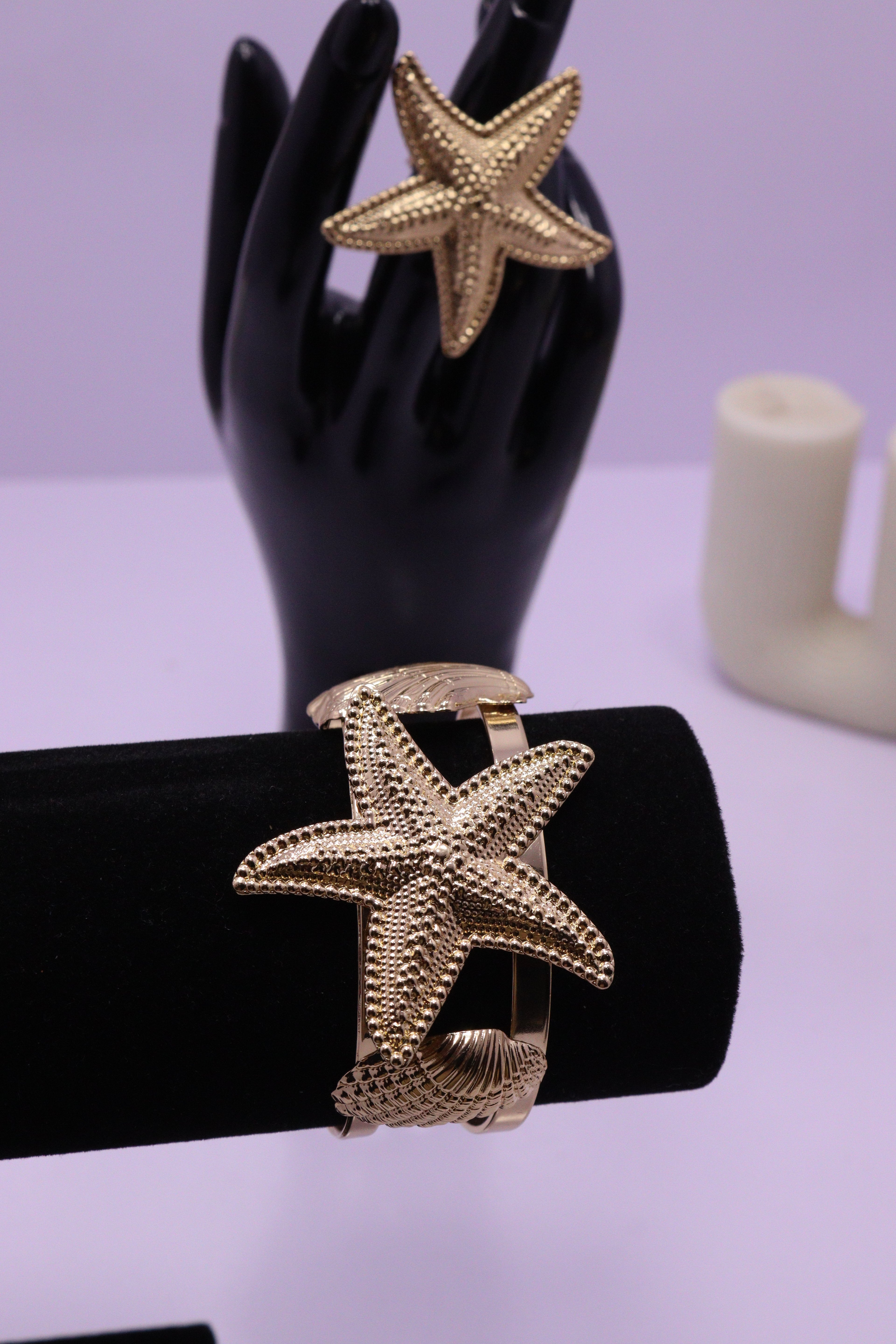 Sleek Wrist Series 0106 - AZ Golden Bangle & Ring Set