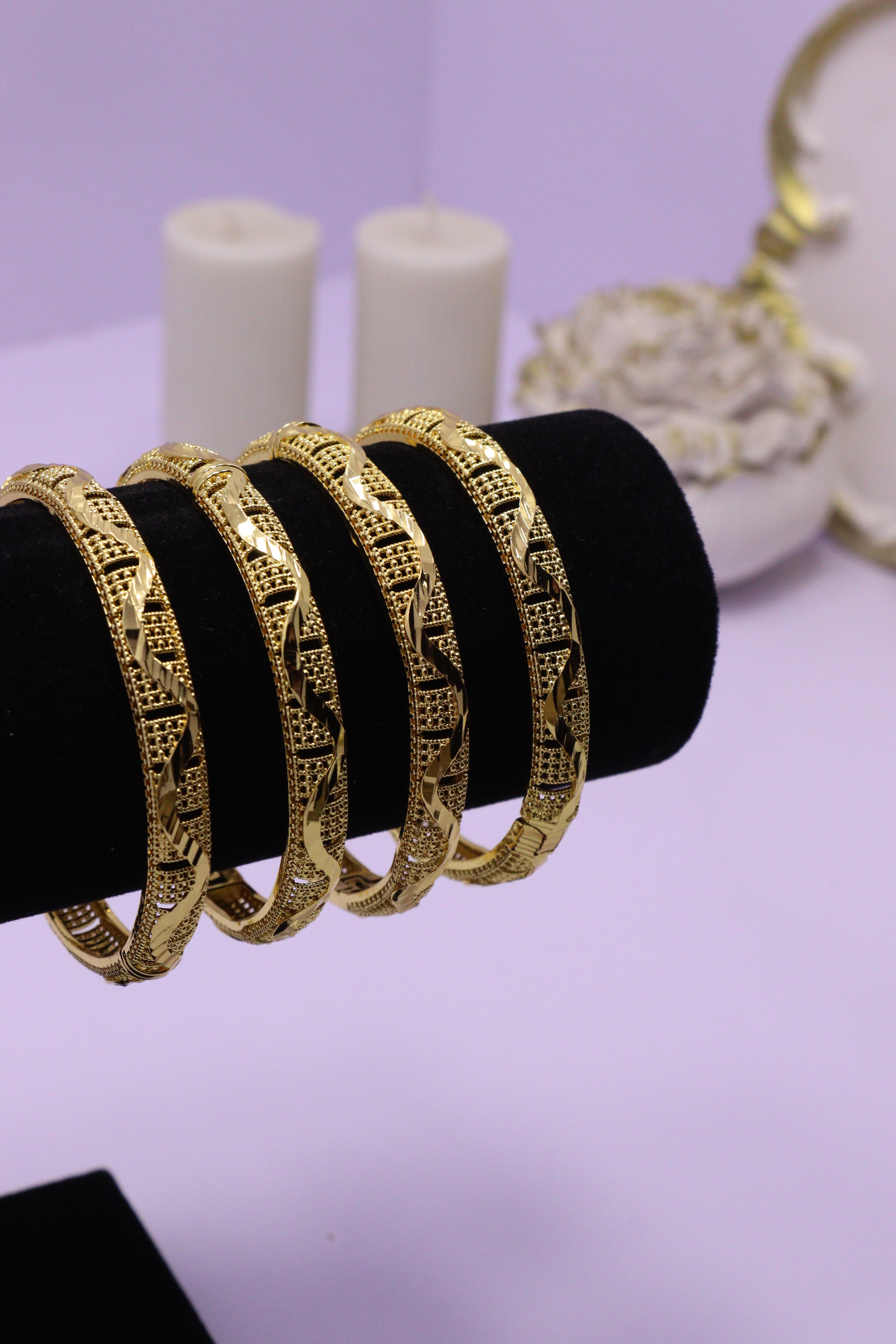 Sleek Wrist Series 0109 - AZ Golden Bangle