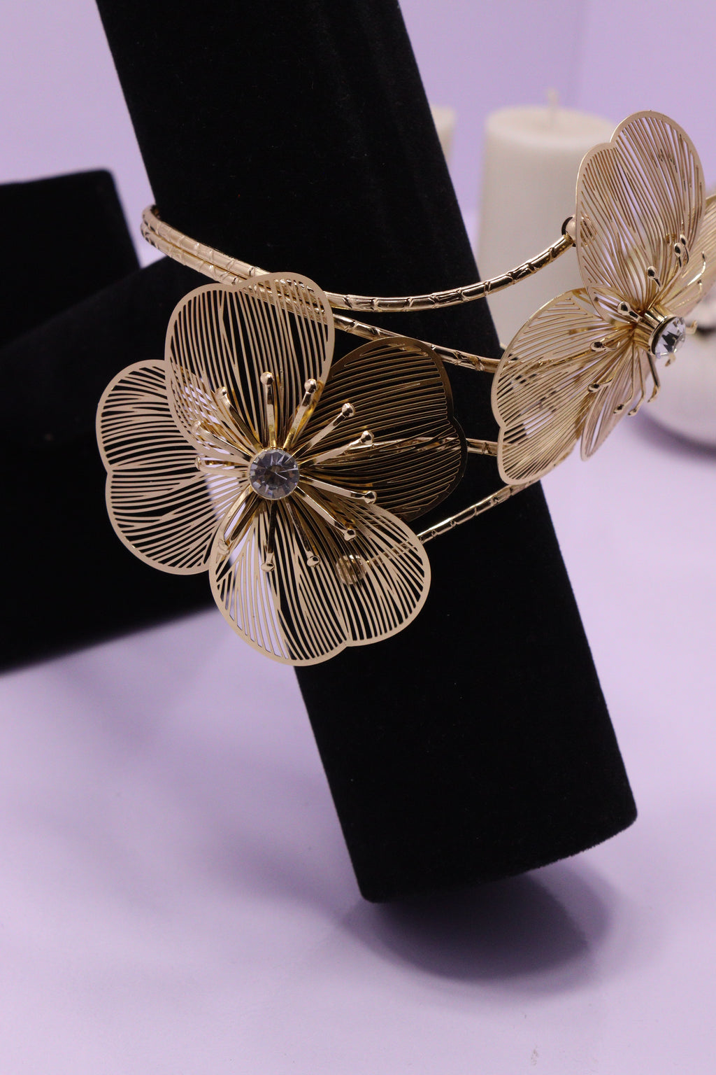 Royal Embrace Series 0002 - AZ Golden Arm Cuff