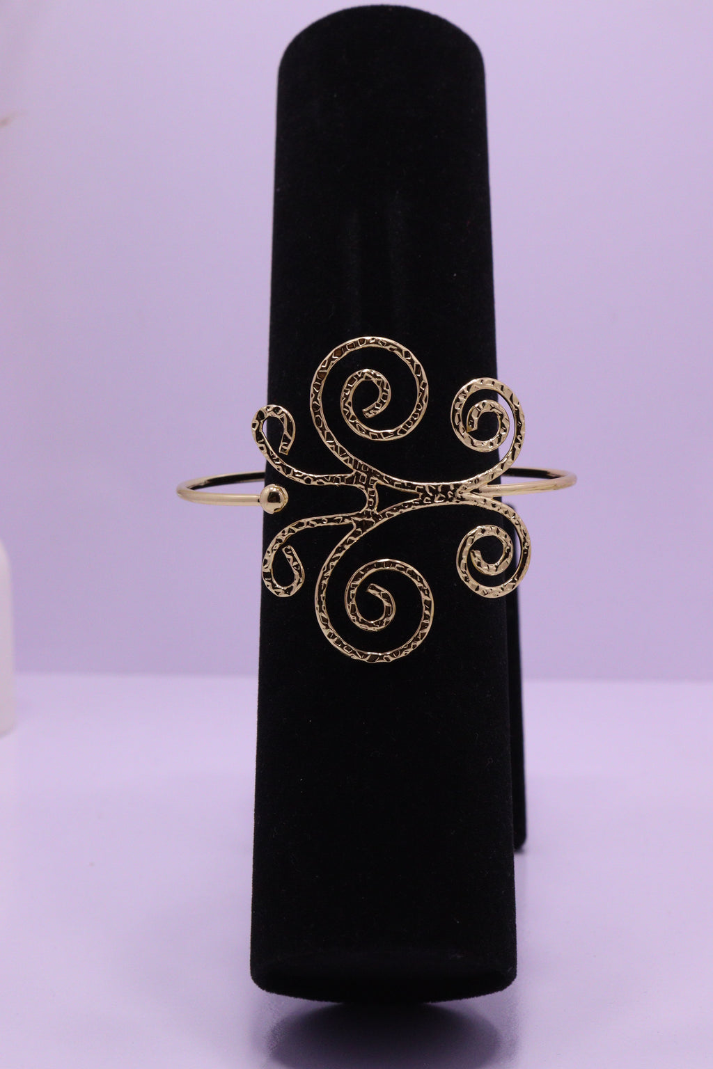 Royal Embrace Series 0004 - AZ Golden Arm Cuff