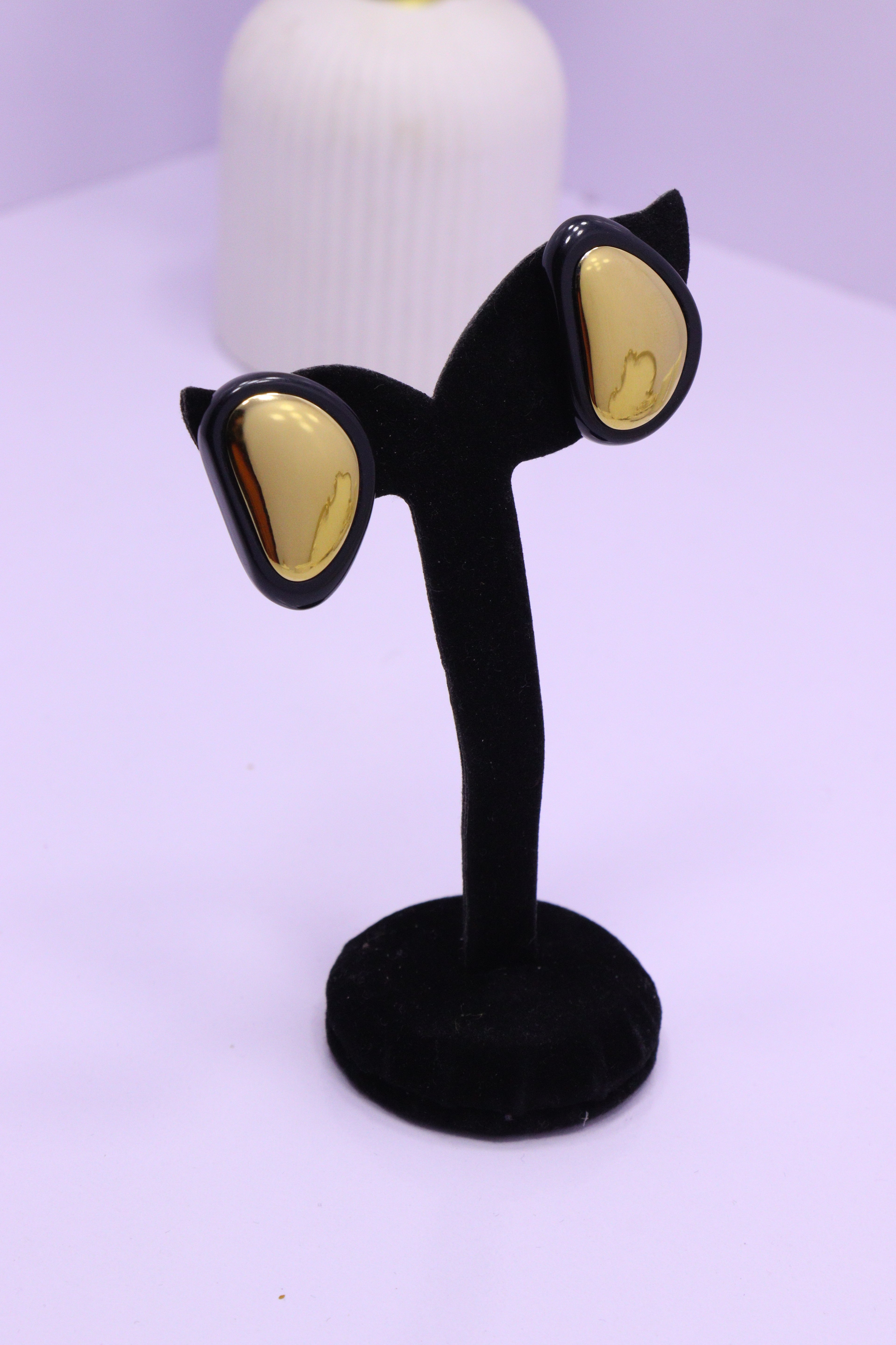 Bold Glow Series 0211 - AZ Golden Ear ring