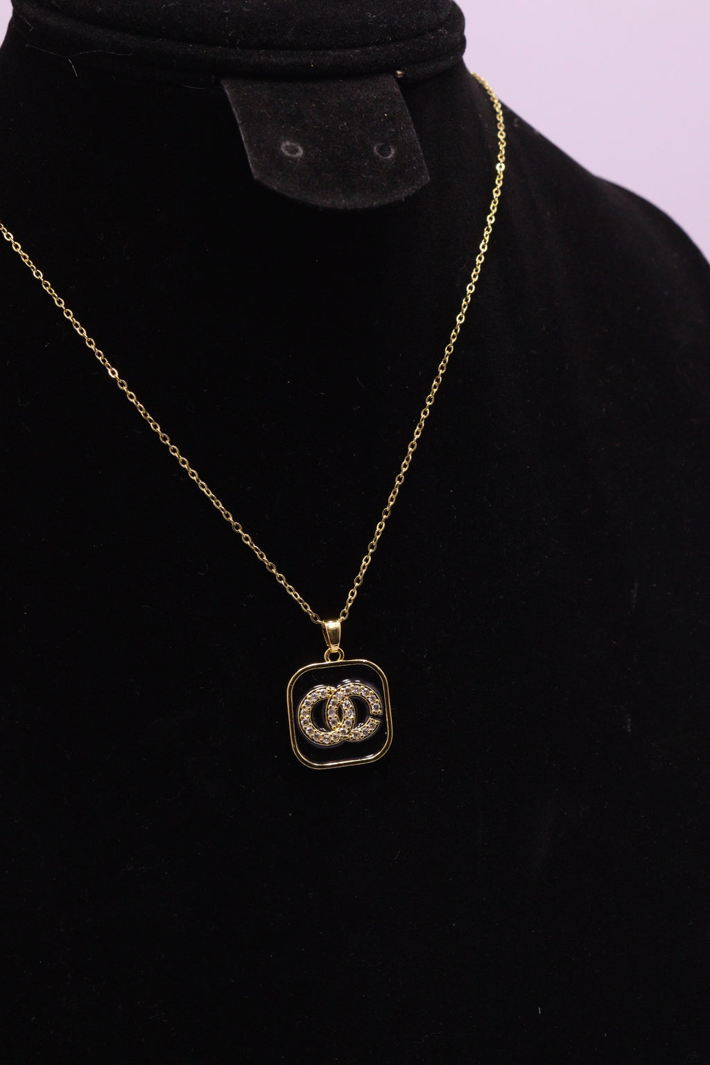 قلادة سيليستيا إيفر وير سيريز 0026 - AZ الذهبية