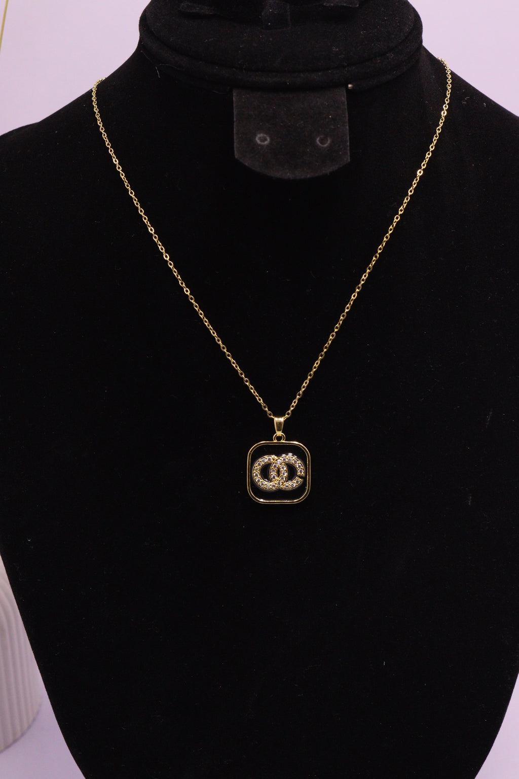 قلادة سيليستيا إيفر وير سيريز 0026 - AZ الذهبية