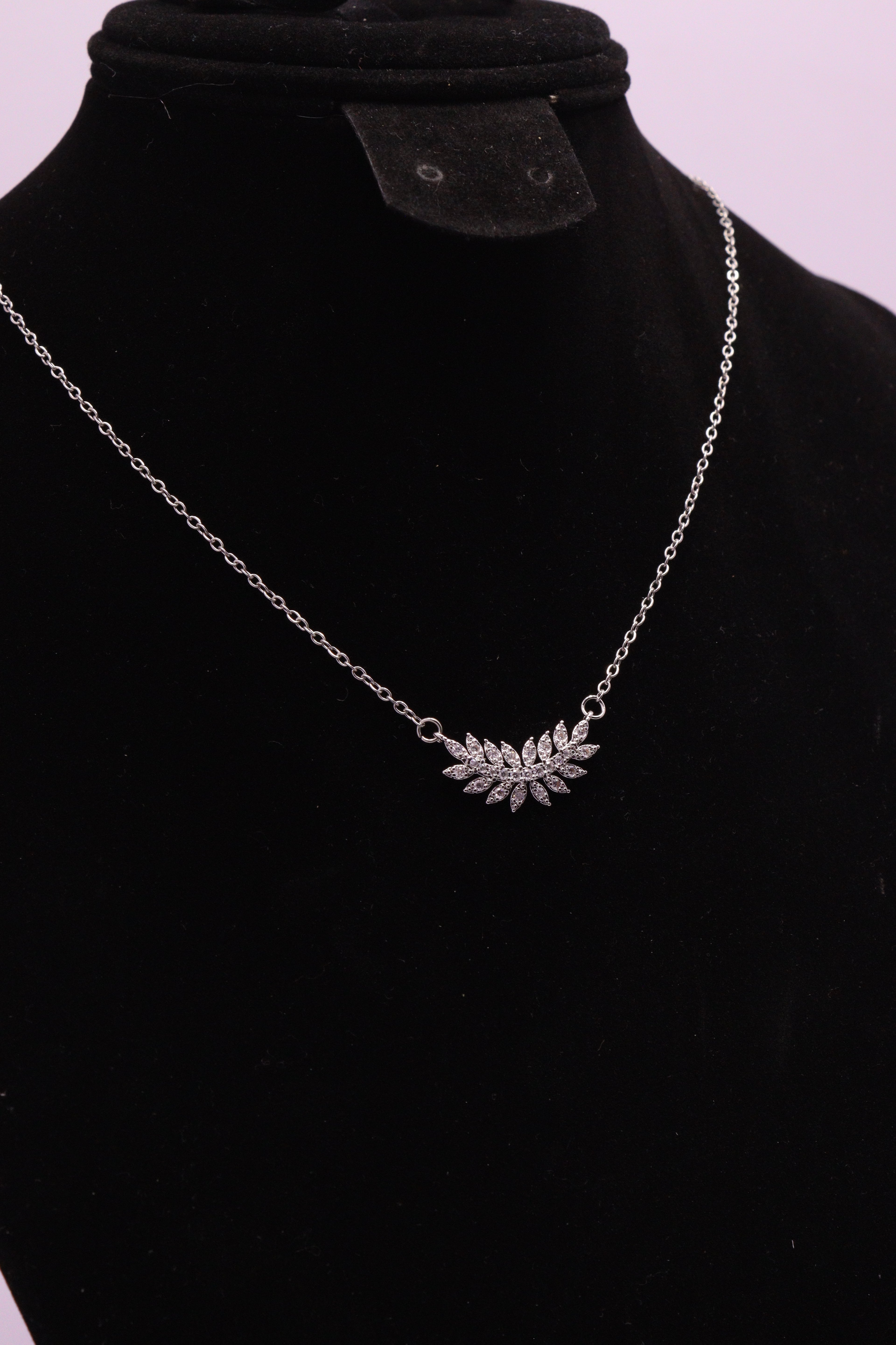 Celestia EverWear Series 0039 - AZ Silver Pendant