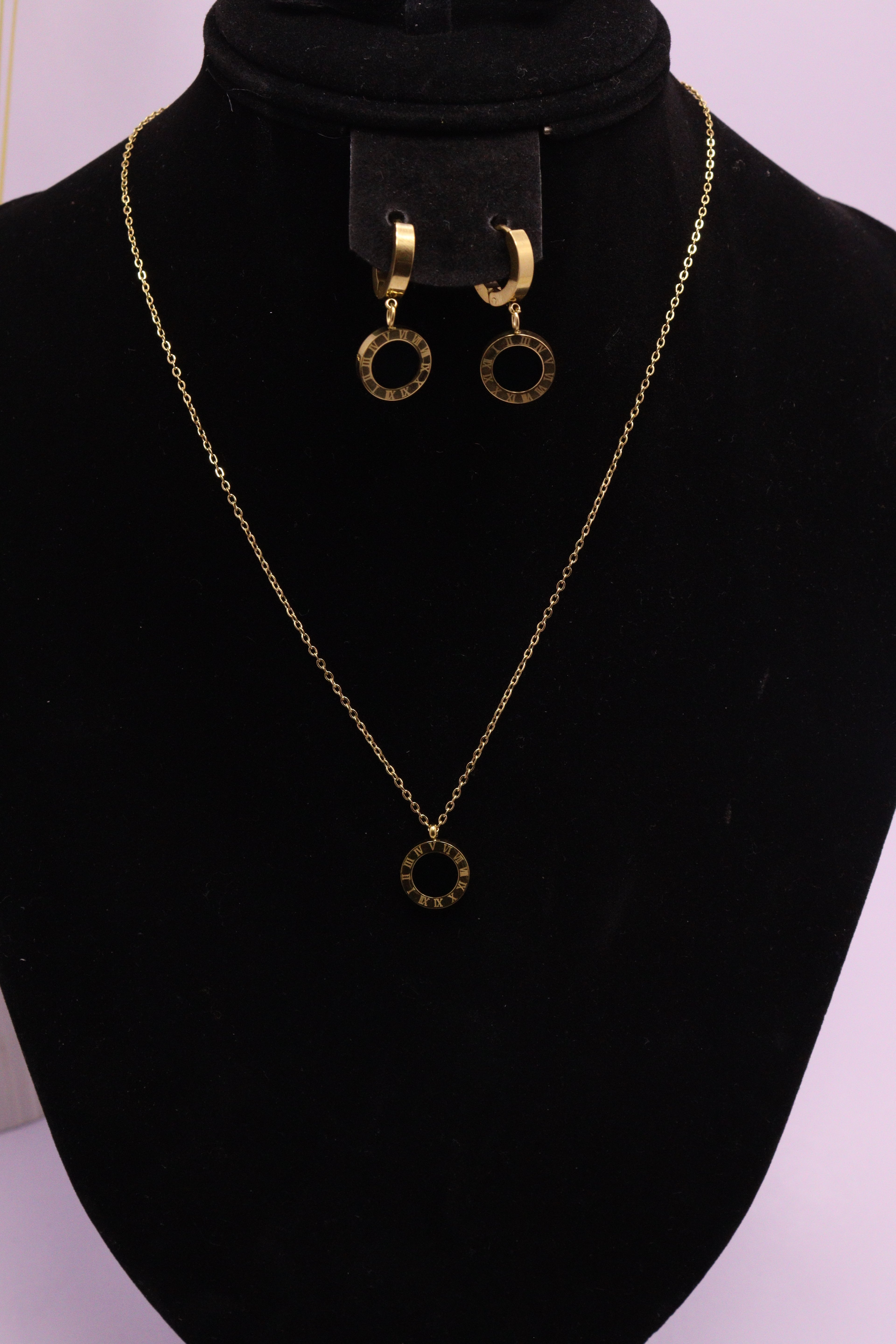 Diva Statement Sets Series 0109 - AZ Golden Set