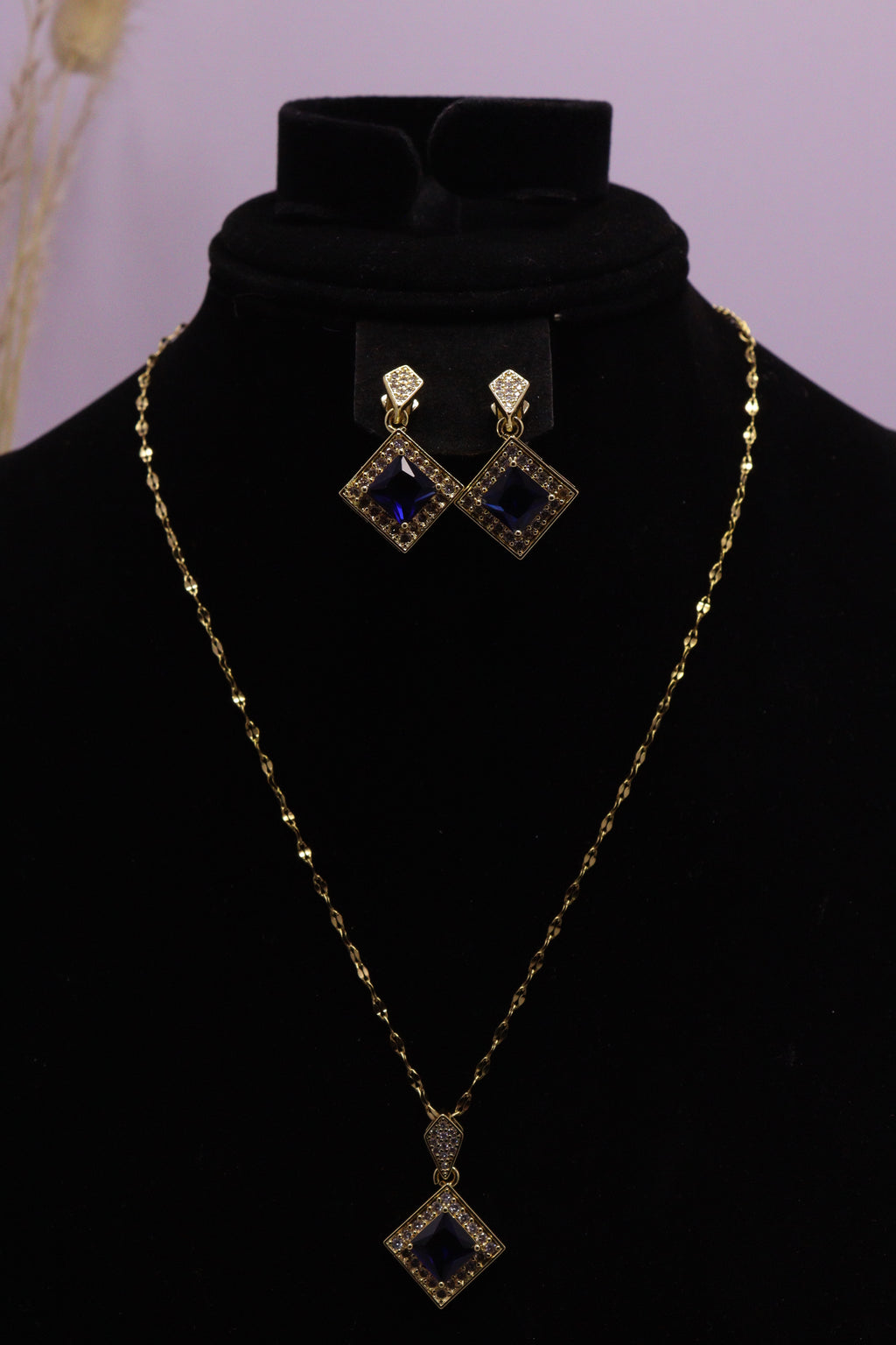 Diva Statement Sets Series 0011 - AZ Golden Set