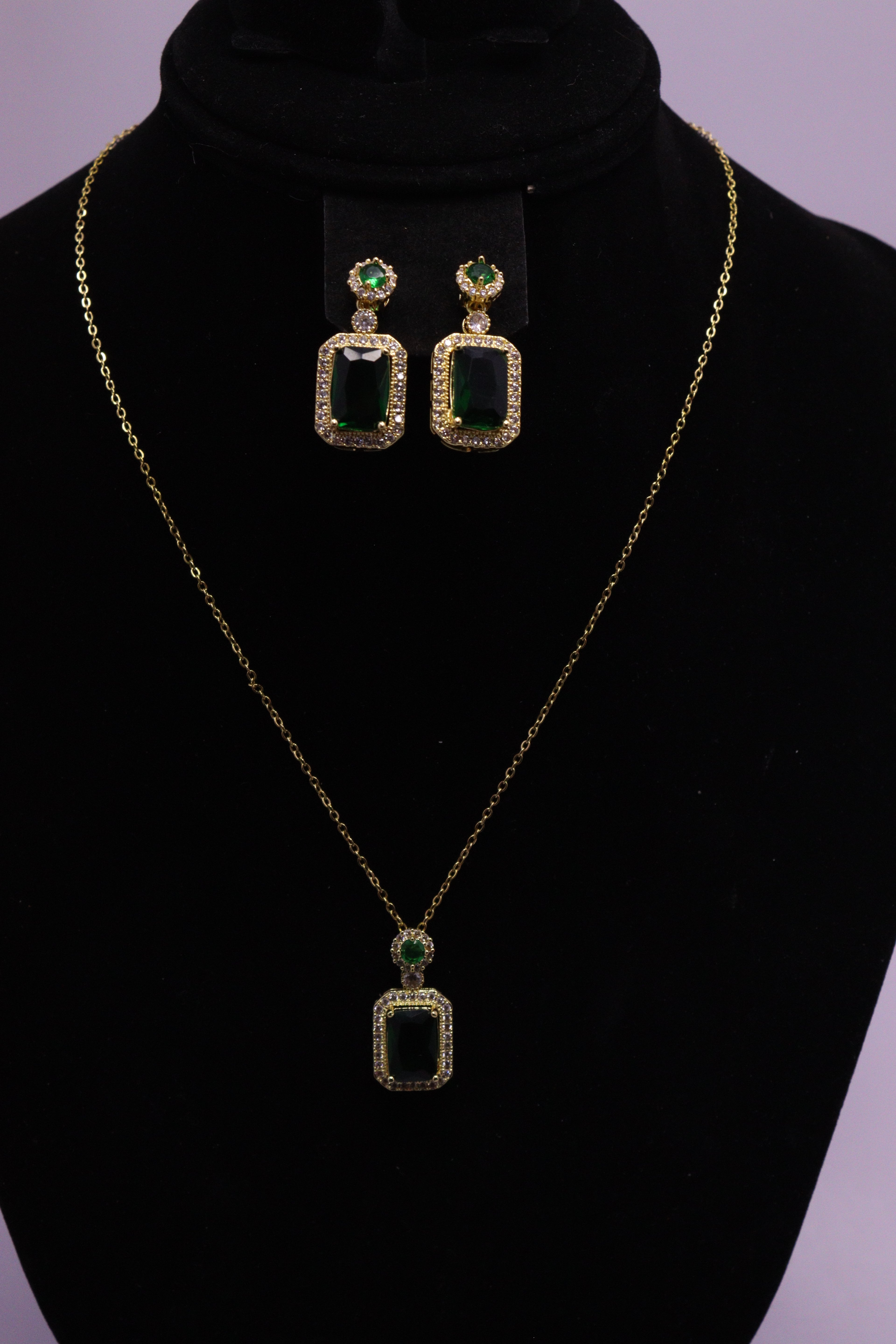 Diva Statement Sets Series 0013 - AZ Golden Set