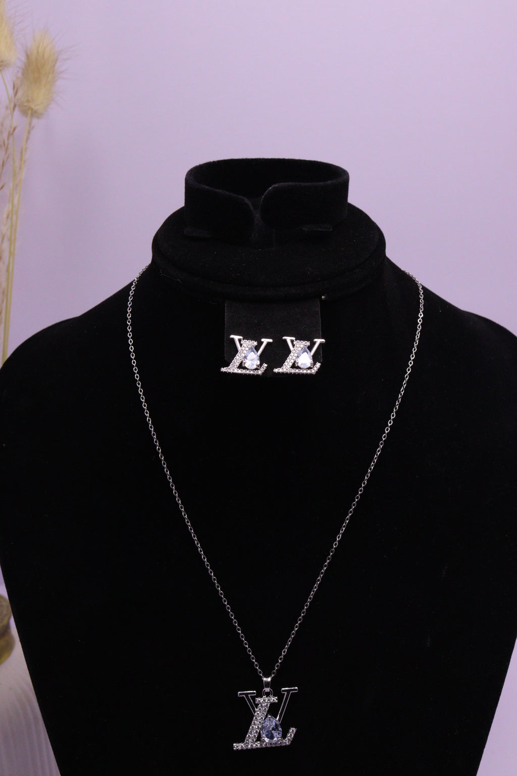 Diva Statement Sets Series 0018 - AZ Silver Set