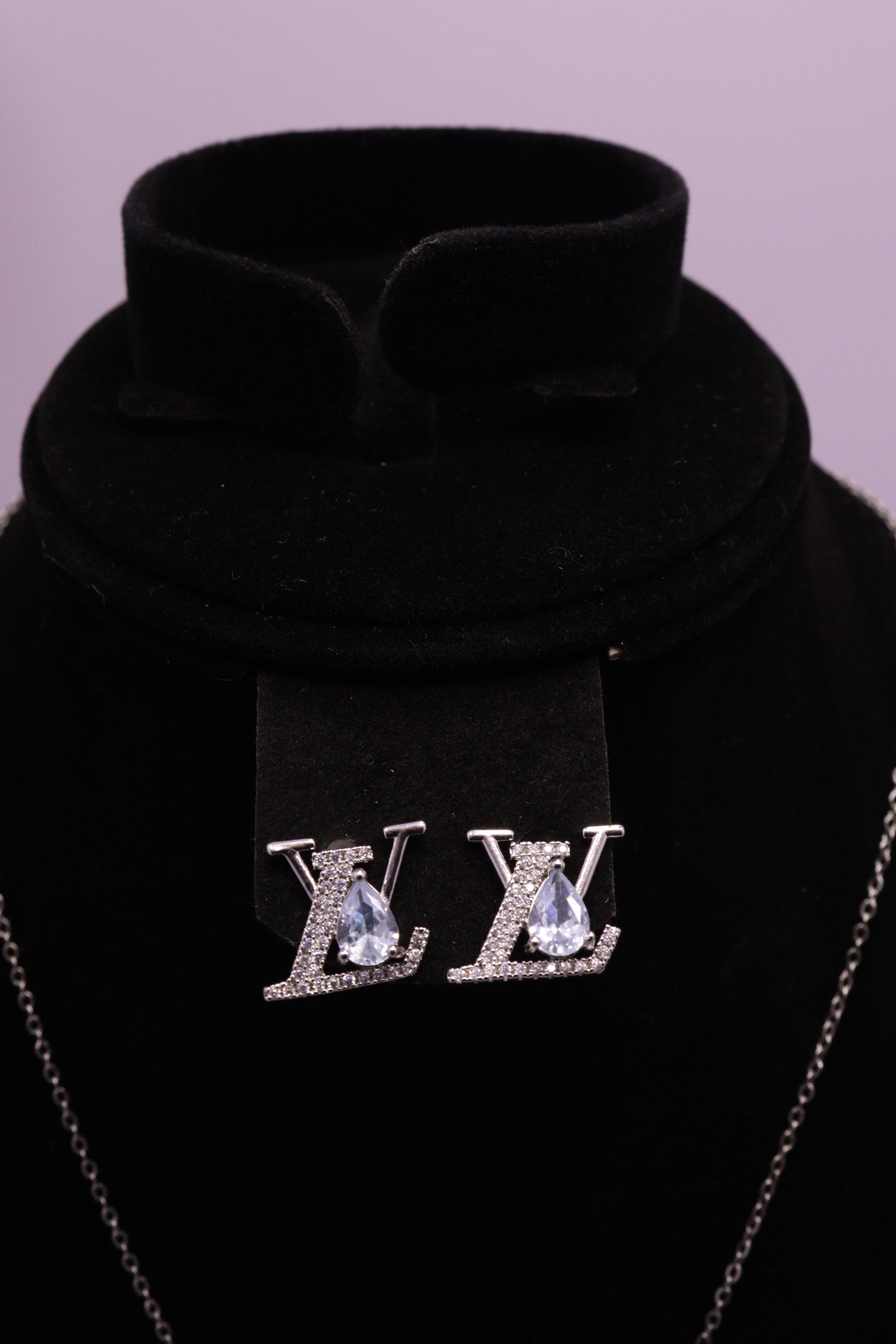 Diva Statement Sets Series 0018 - AZ Silver Set