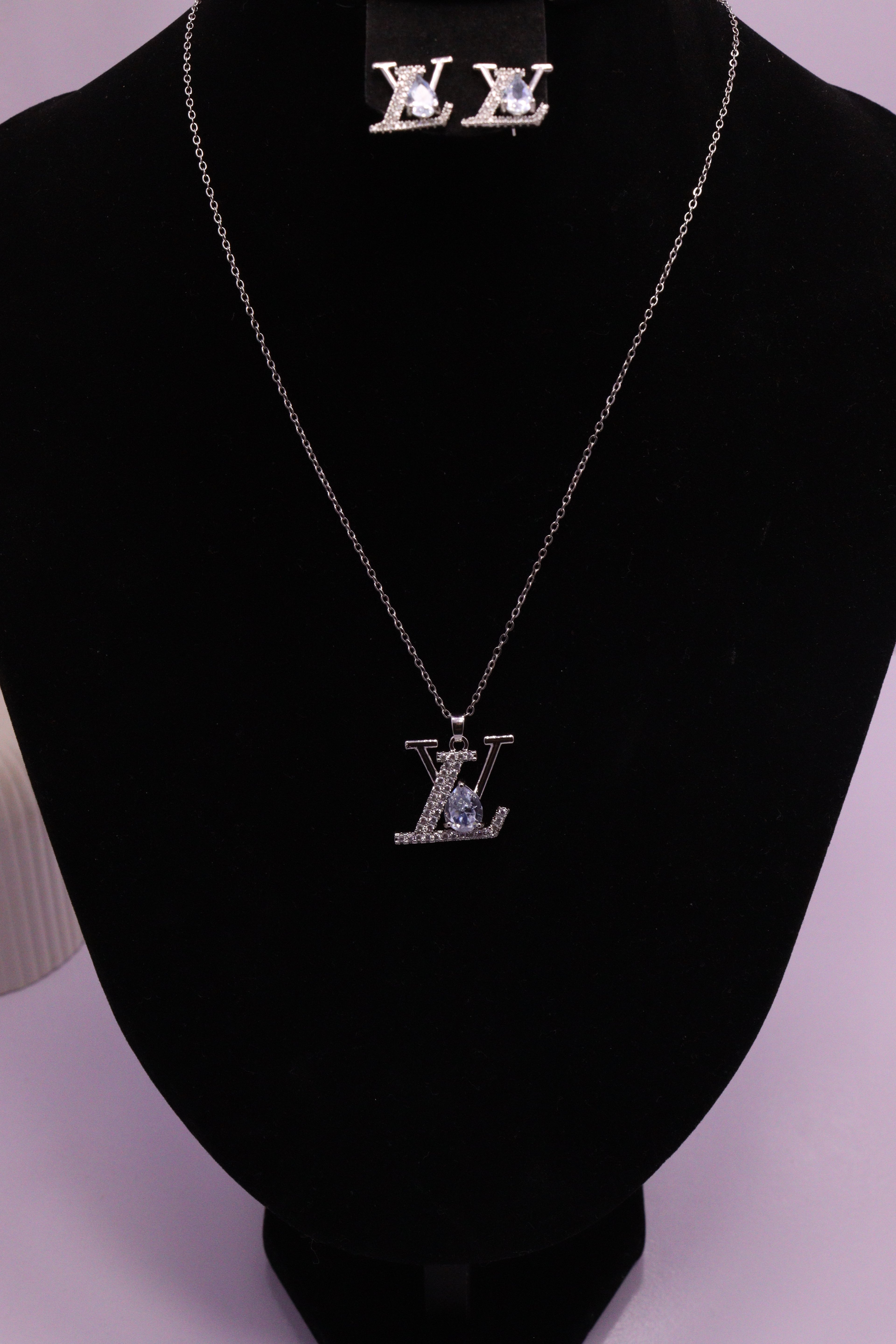 Diva Statement Sets Series 0018 - AZ Silver Set