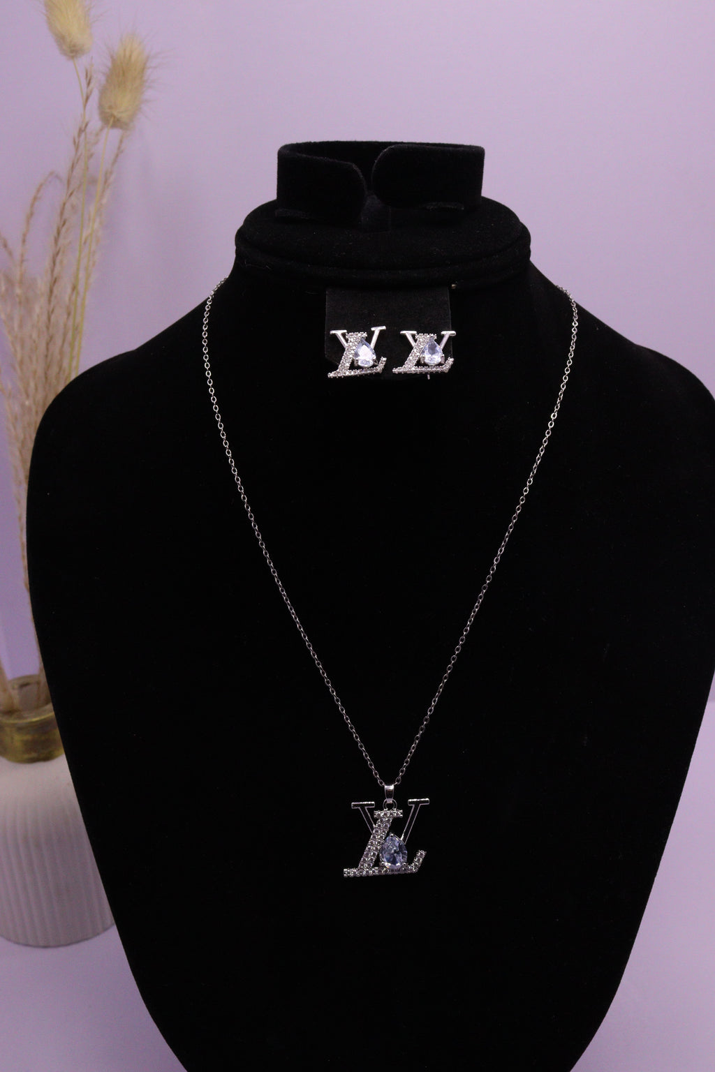 Diva Statement Sets Series 0018 - AZ Silver Set